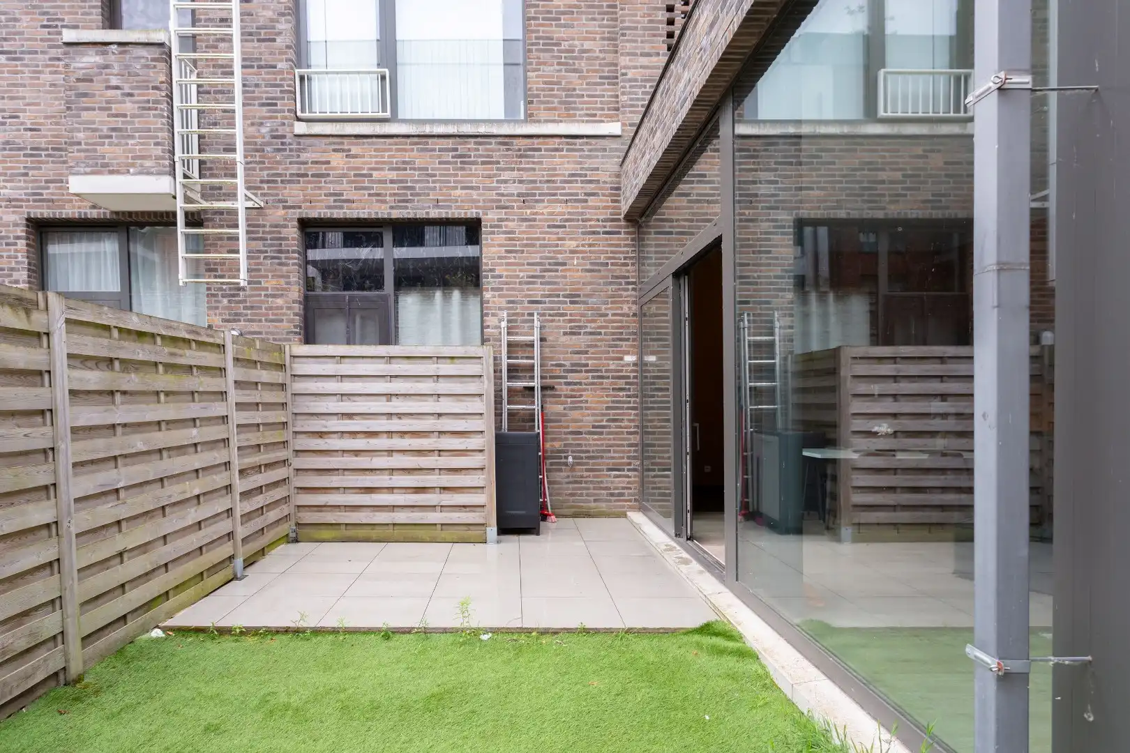 Elegant appartement met tuin in de Cadix-wijk foto 8