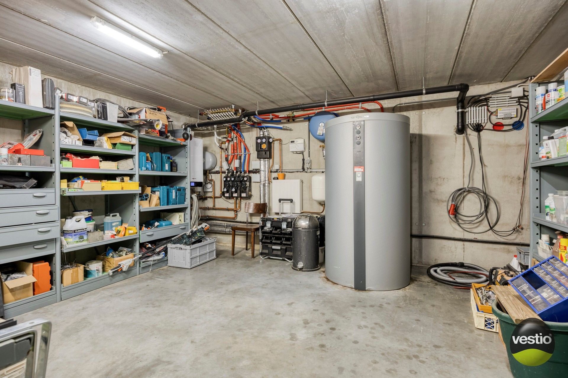 Moderne villa in de gegeerde Mombeekdreef – luxe, licht en rust op een toplocatie in Hasselt foto 18