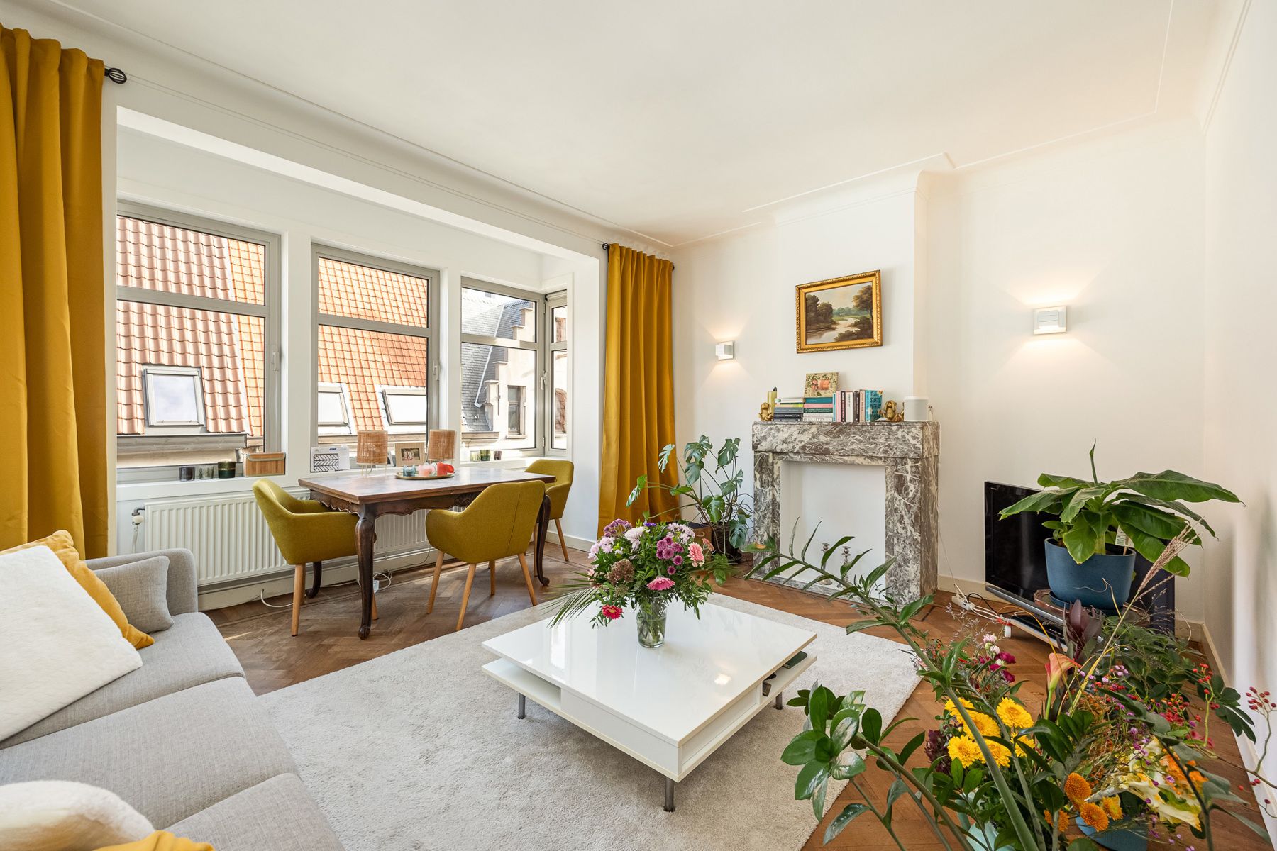 Charmant appartement in art-deco gebouw in het oude centrum foto {{pictureIndex}}