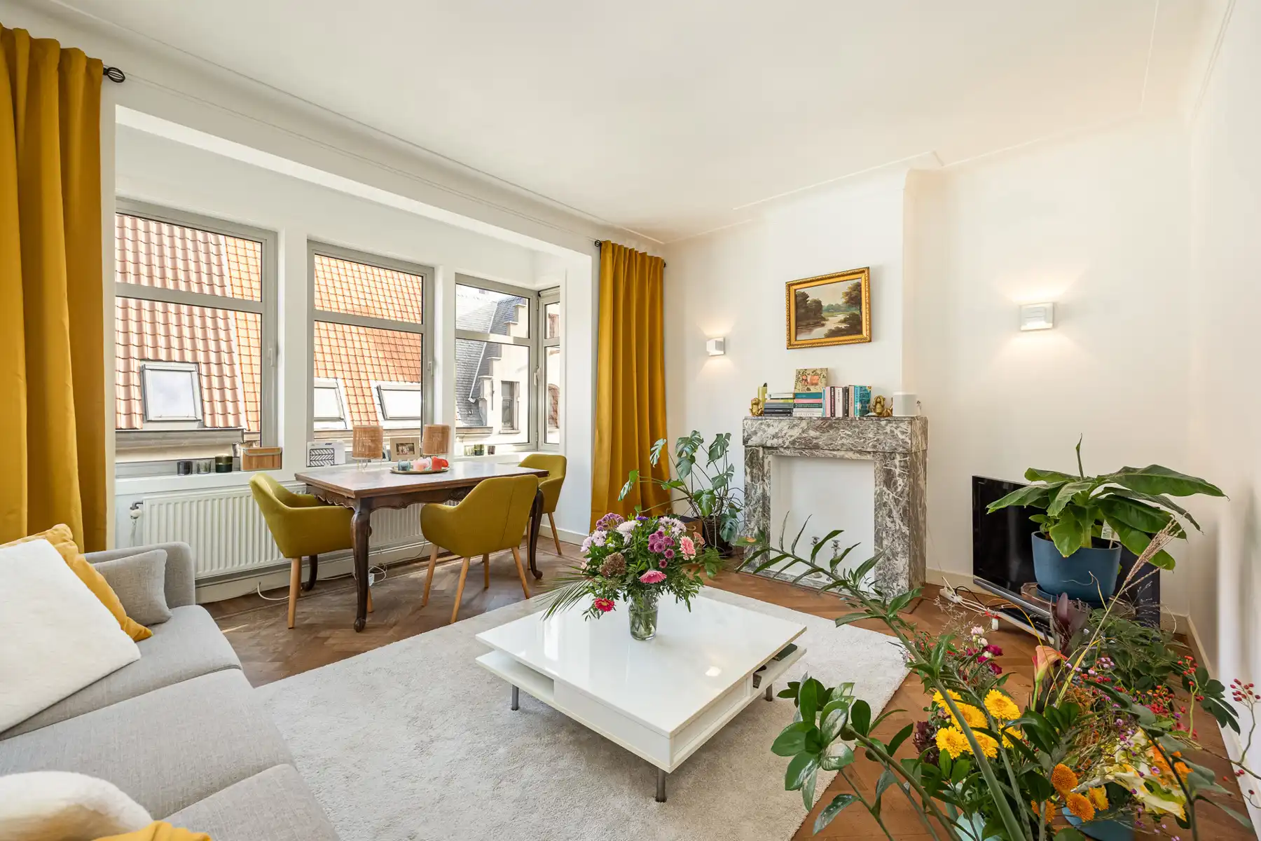 Charmant appartement in art-deco gebouw in het oude centrum foto {{pictureIndex}}