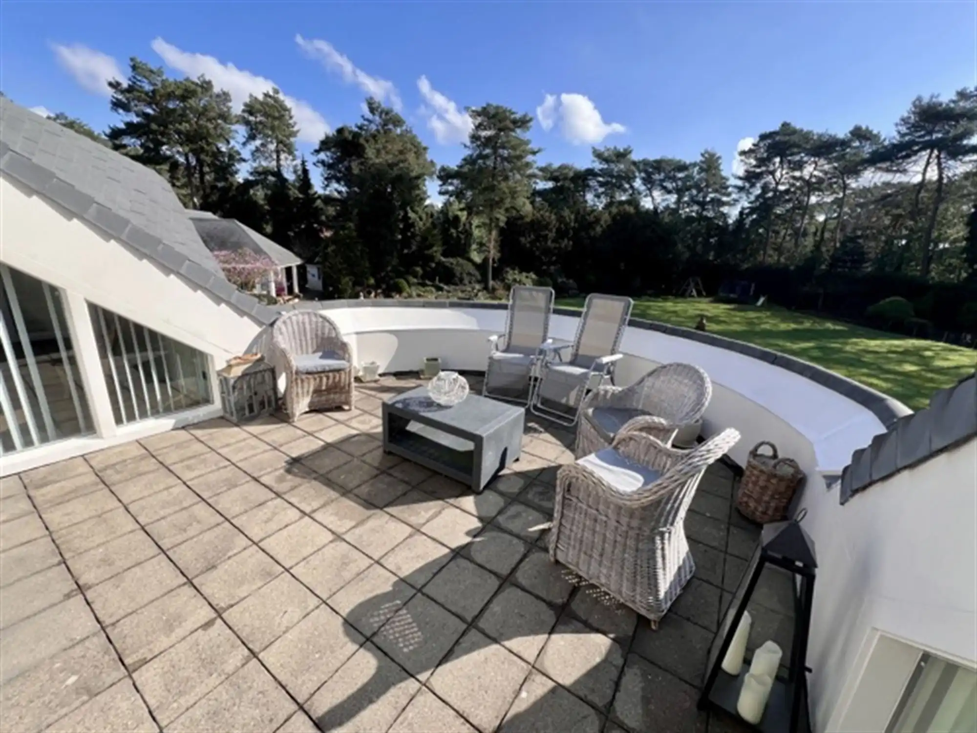 Statig landgoed met binnenzwembad op toplocatie foto 66