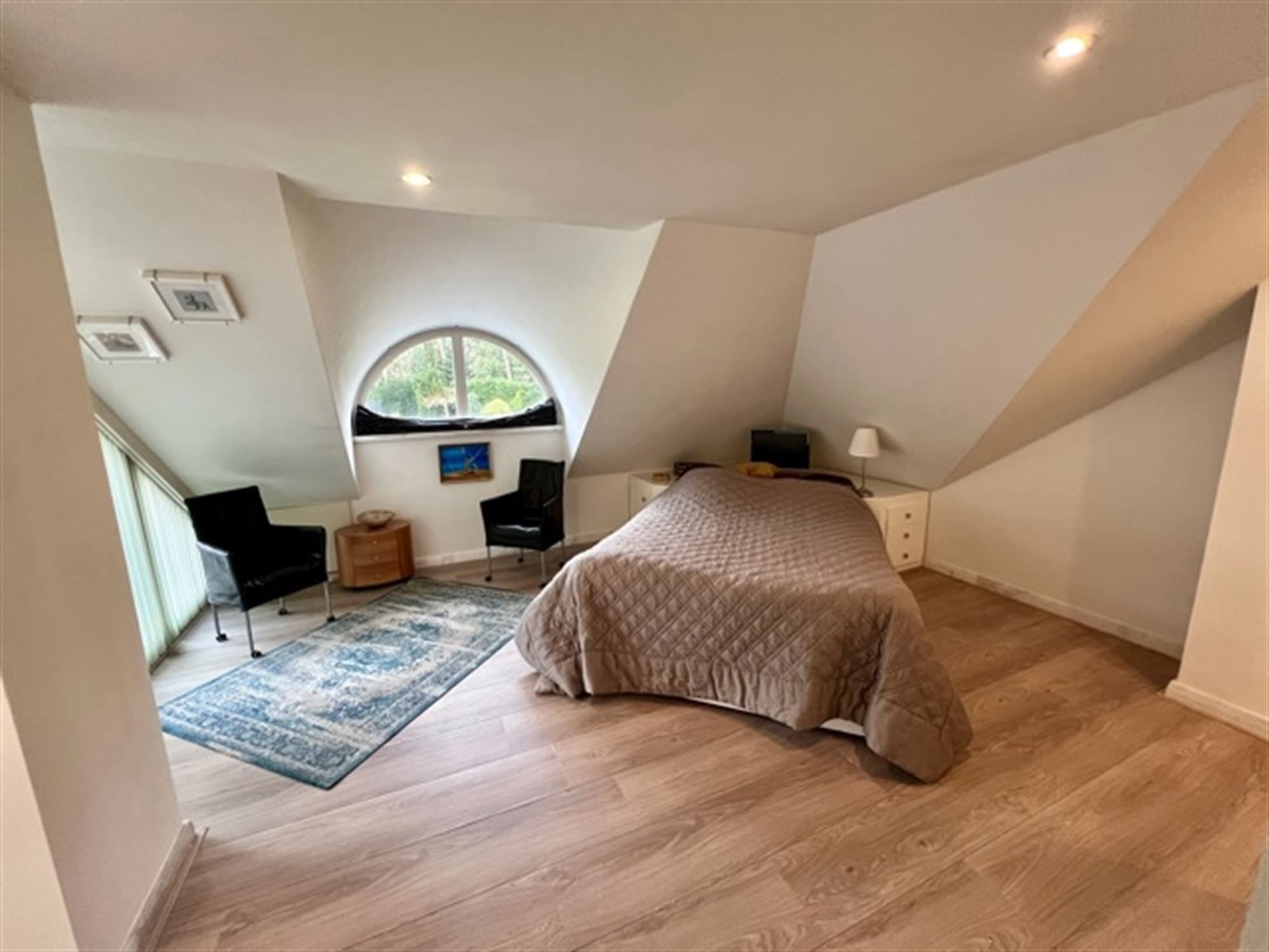 Statig landgoed met binnenzwembad op toplocatie foto 63