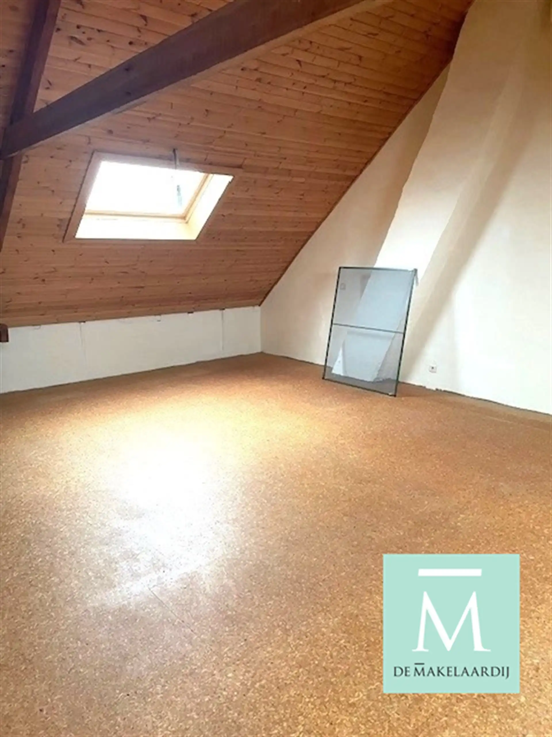 Verzorgde, goed en rustig gelegen woning met 3 of zelfs 4 slaapkamers en gezellig tuintje! foto 10