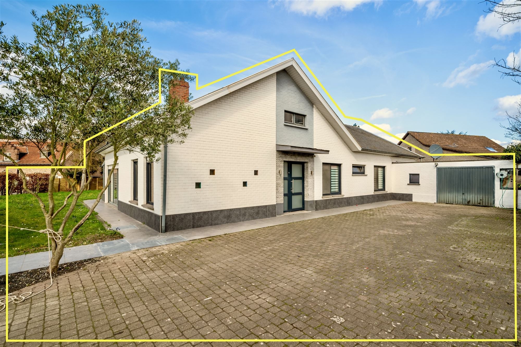 Ruime woning met uitbreiding mogelijk tot kangoeroewoning foto 1