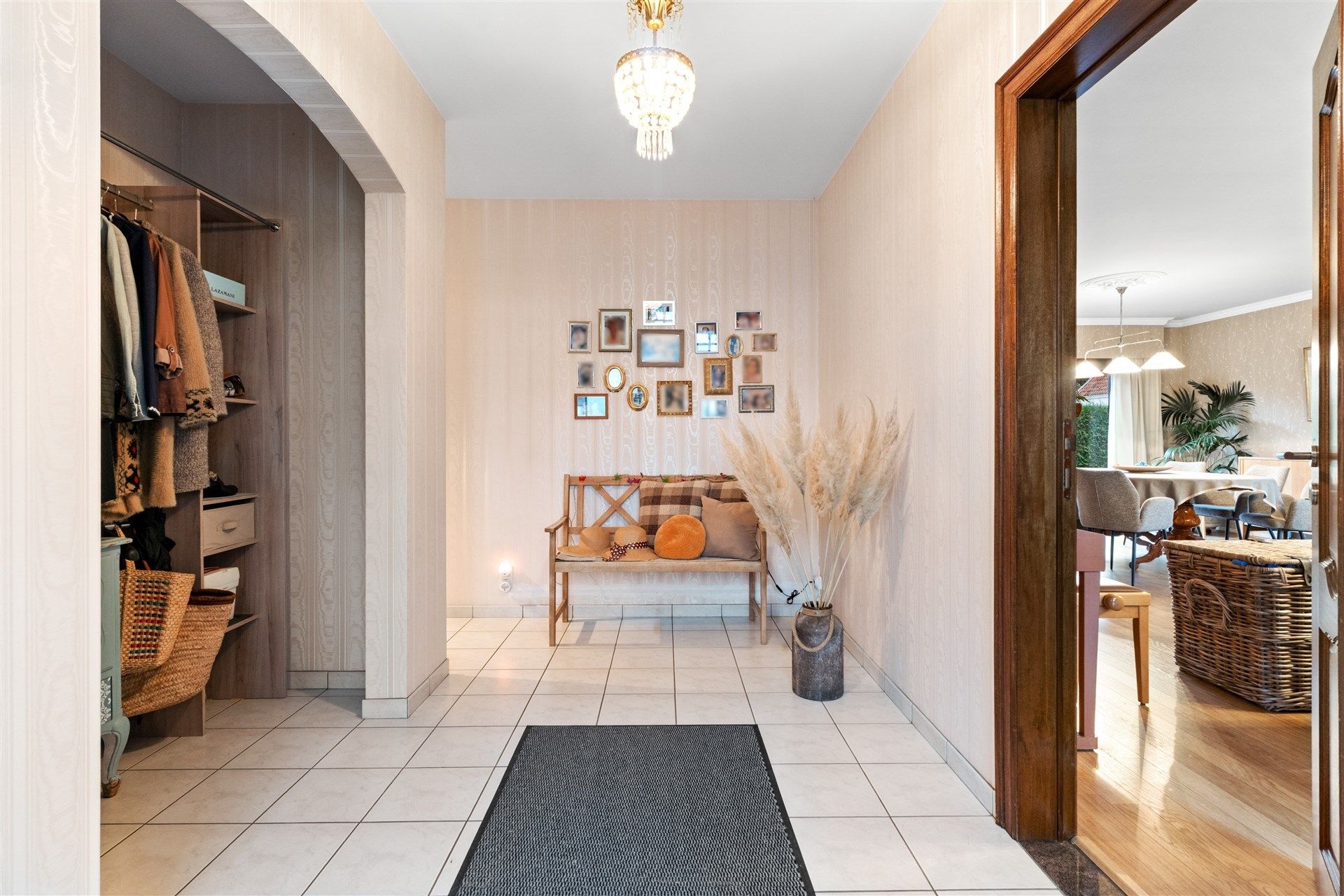 Bungalow op 660m² grond, met 2 slaapkamers.  foto 2