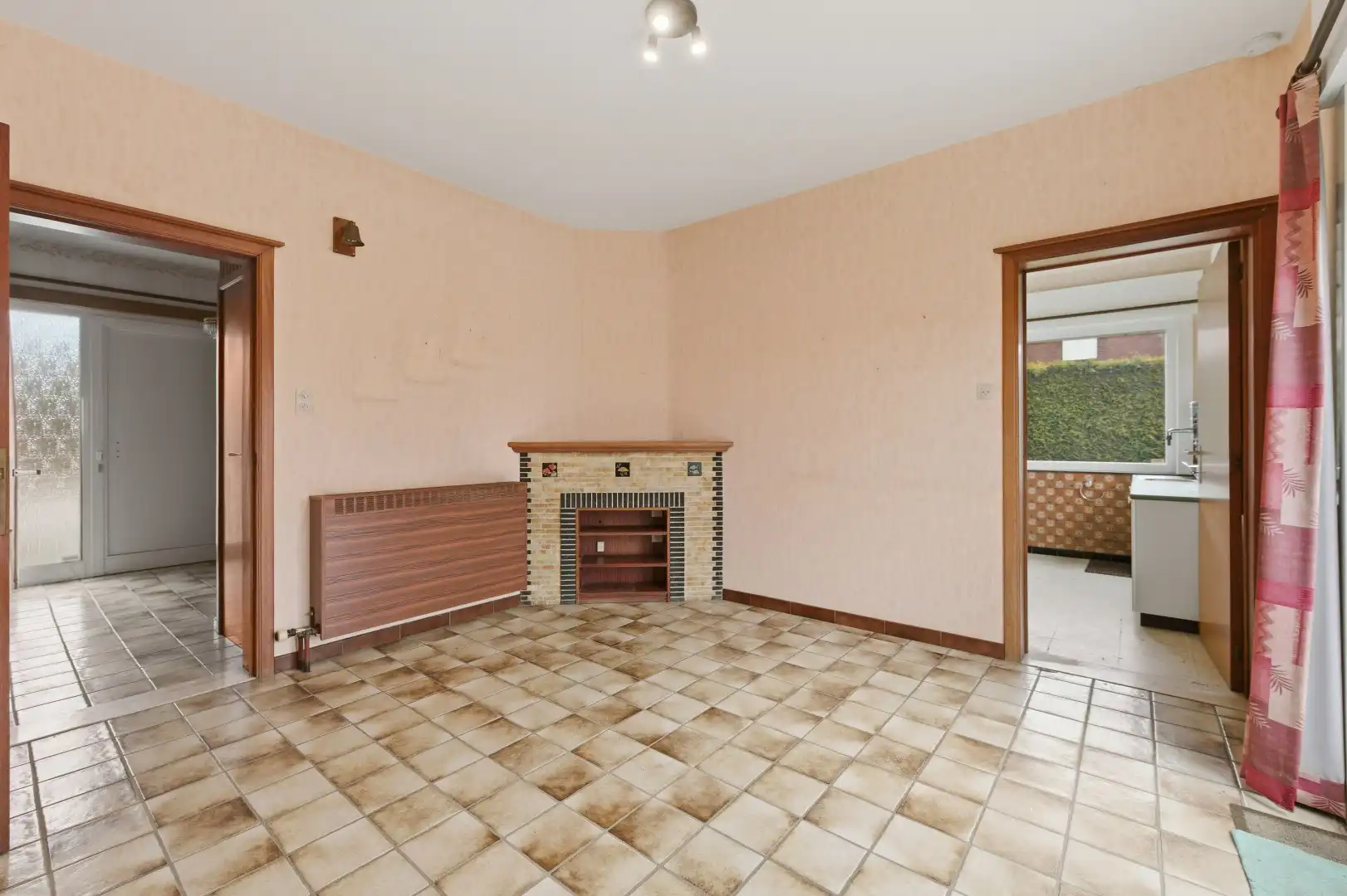 Te renoveren open bebouwing met veel ruimte en oppervlakte te Lubbeek foto 9