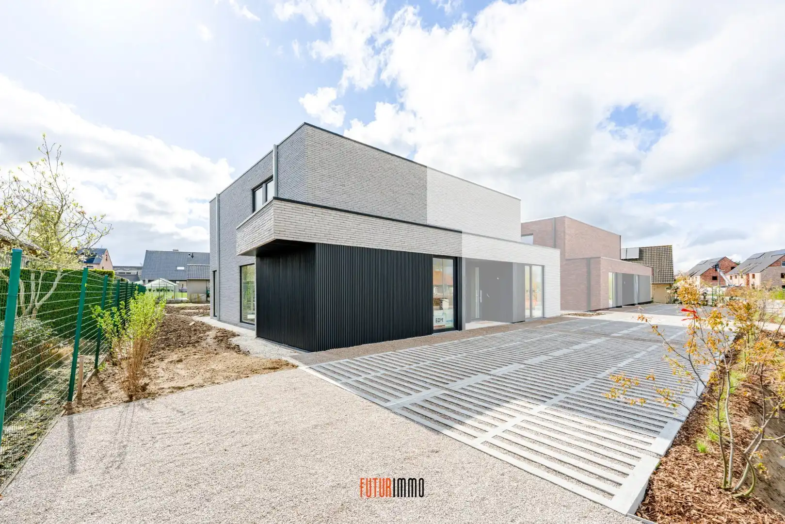 Half open nieuwbouwwoning - 6% BTW mogelijk! foto {{pictureIndex}}