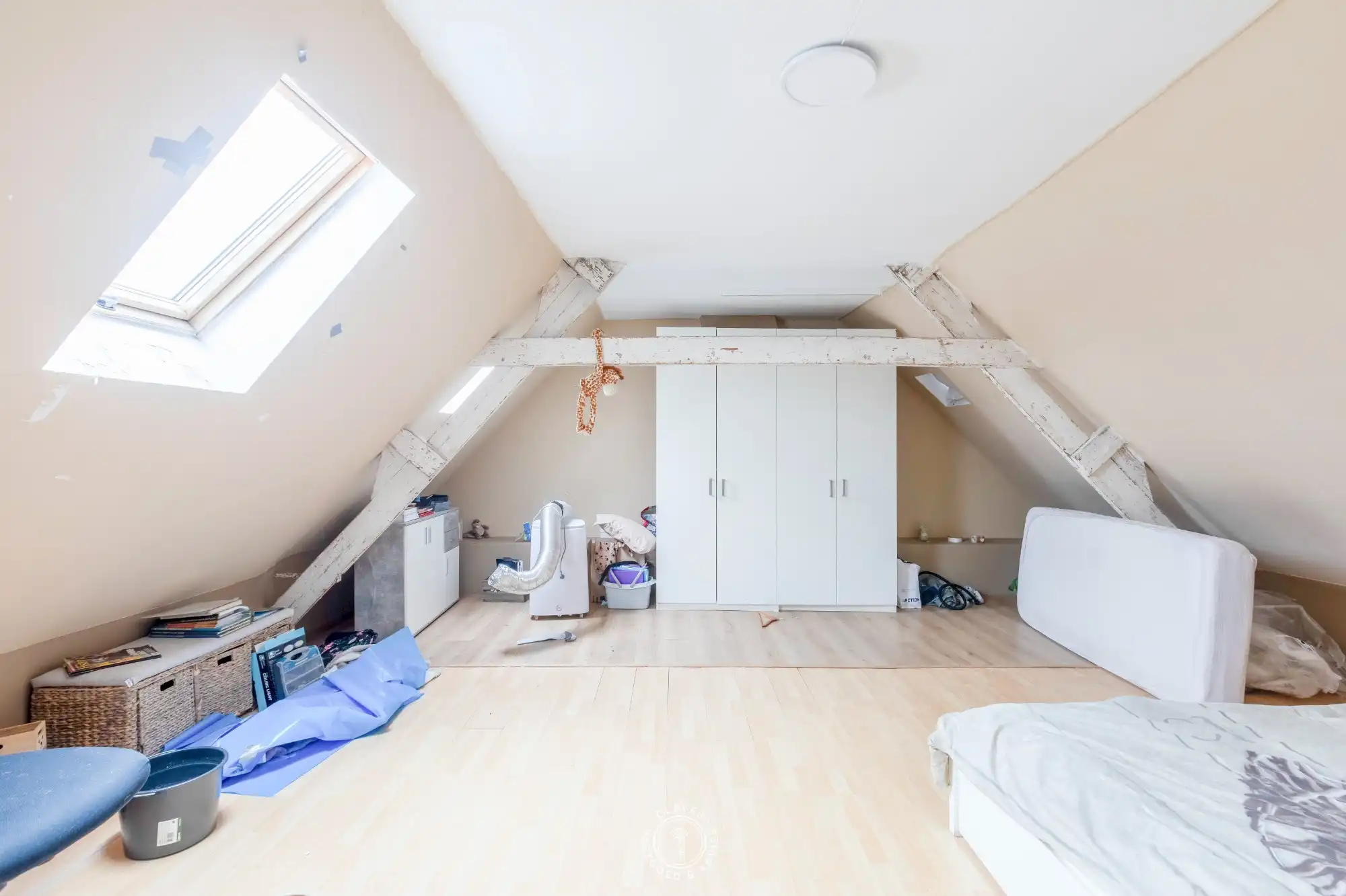 Vierslaapkamer woning met privatieve parkeermogelijkheden foto 13
