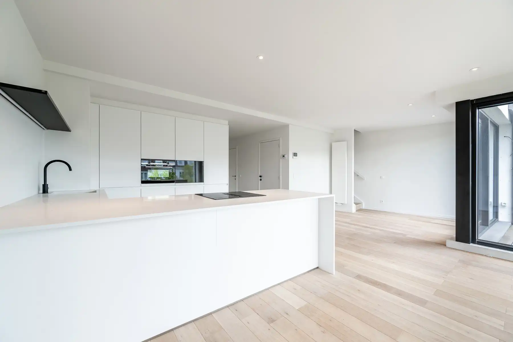 Duplex appartement in recent volledig gerenoveerd gebouw foto 5