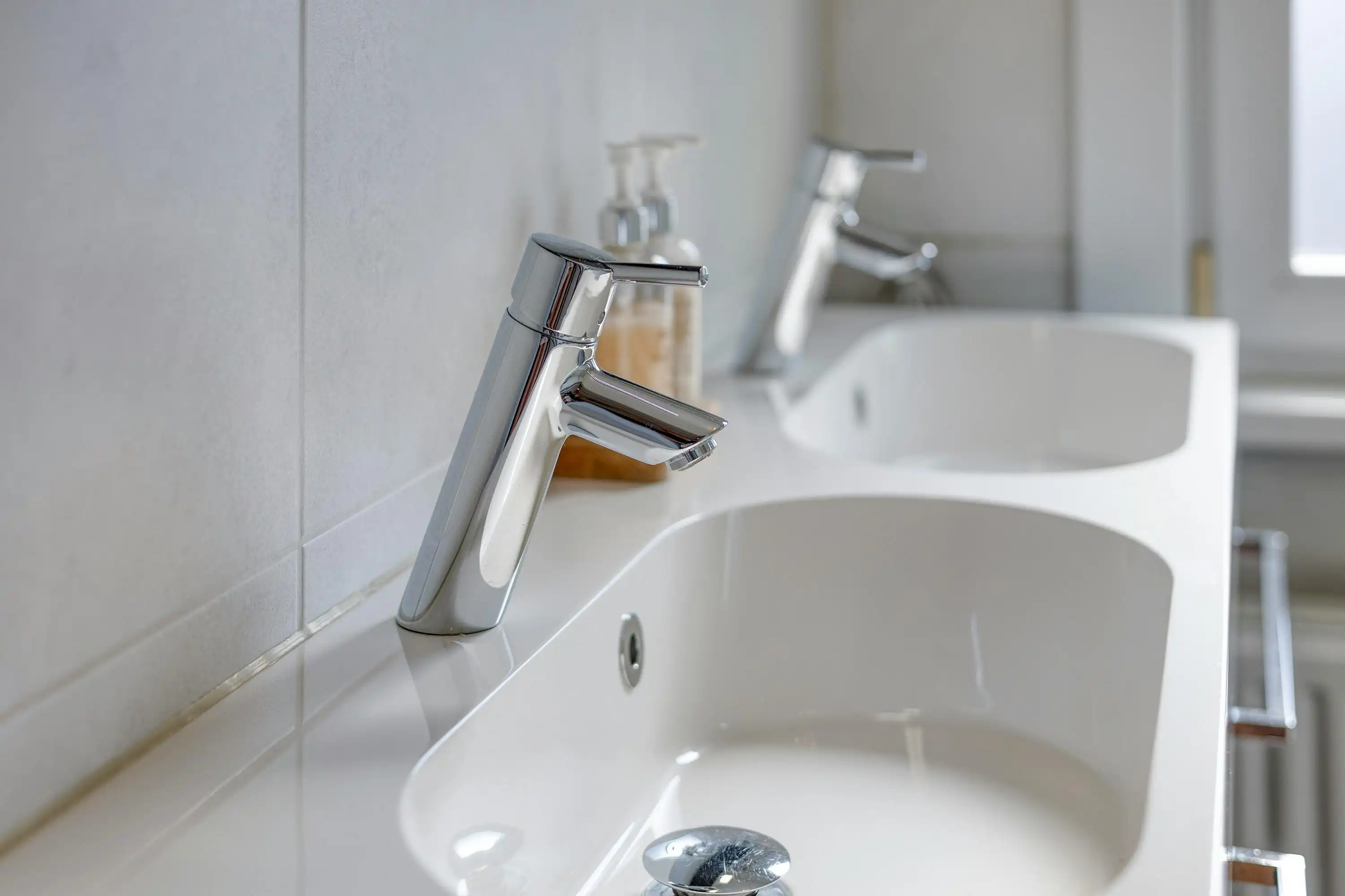 Gerenoveerd en energiezuinig huis met 3 slaapkamers in Boom foto 21