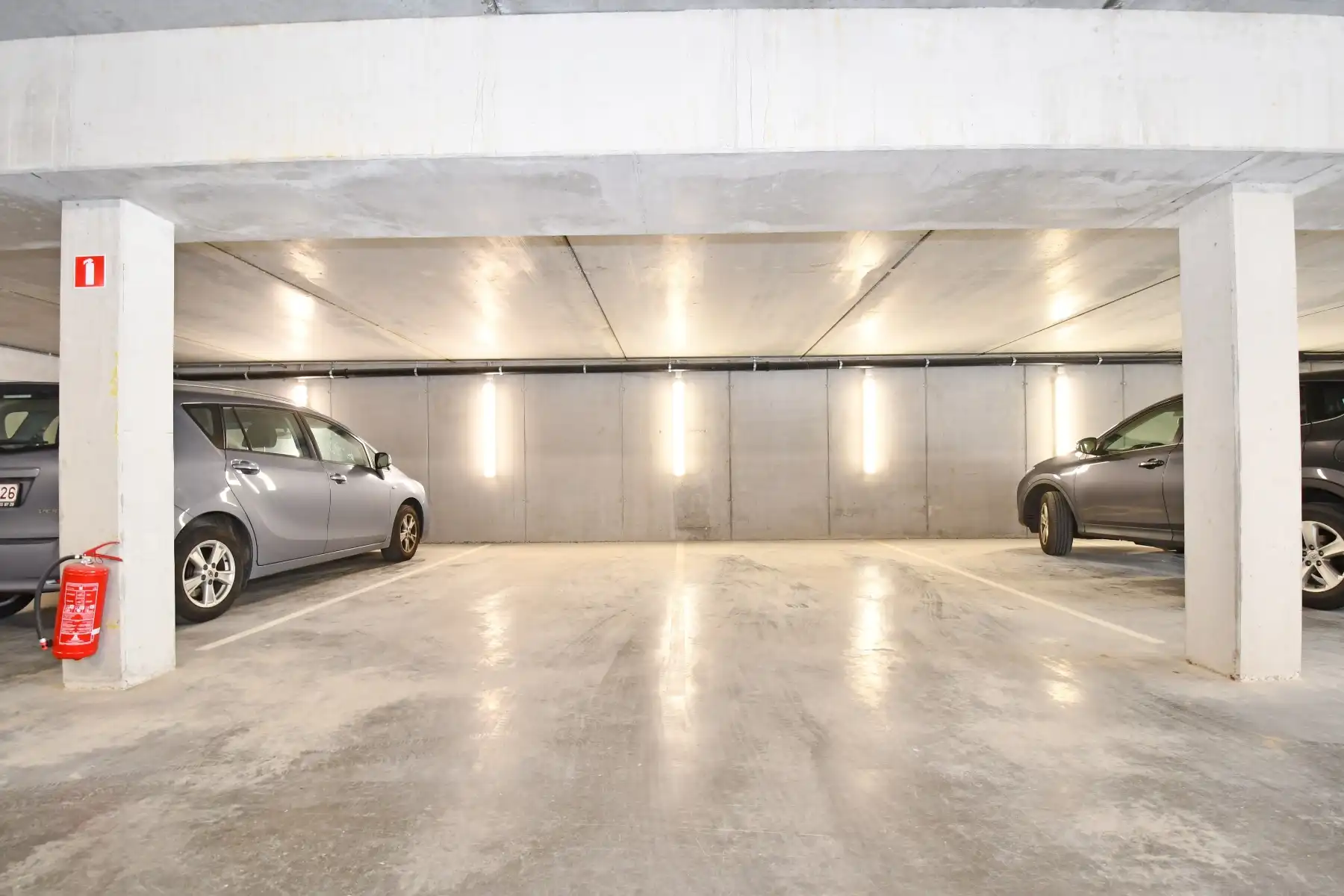 KRUISHOUTEM - Knap gelijkvloers APP. met 2 terrassen en privé tuintje foto 14