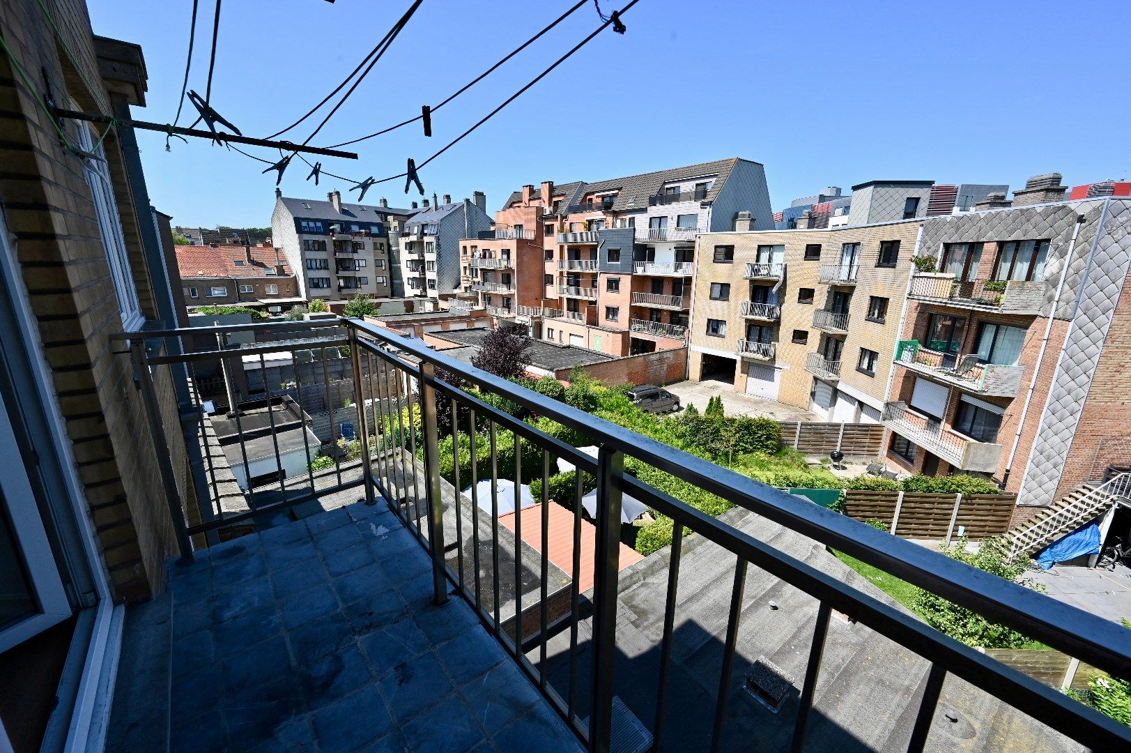  CENTRAAL GELEGEN  2-SLAAPKAMER APPARTEMENT TE HUUR MET STAANPLAATS IN RESIDENTIE CEDER foto 8