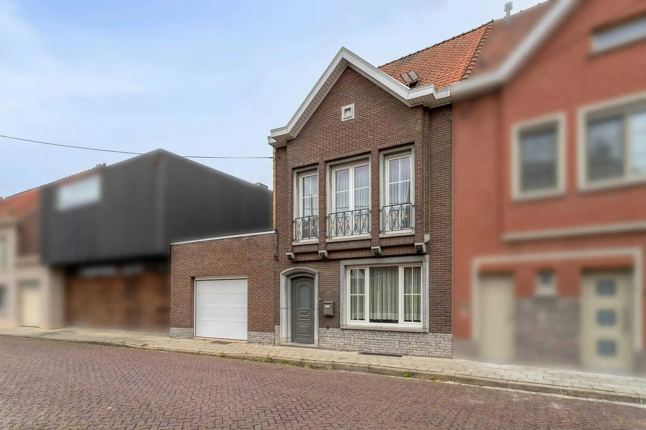 Unieke woning met atelier aan de Leie te koop in Harelbeke foto 15