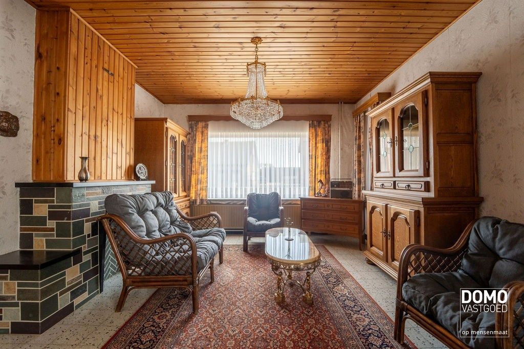 Te renoveren woning met grote tuin en achterliggende stal  foto 5
