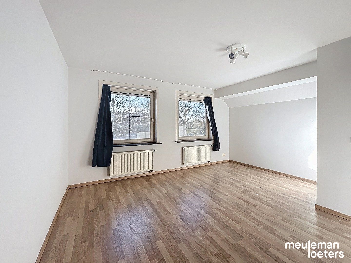 Ruime instapklare woning met 3 slaapkamers foto 8