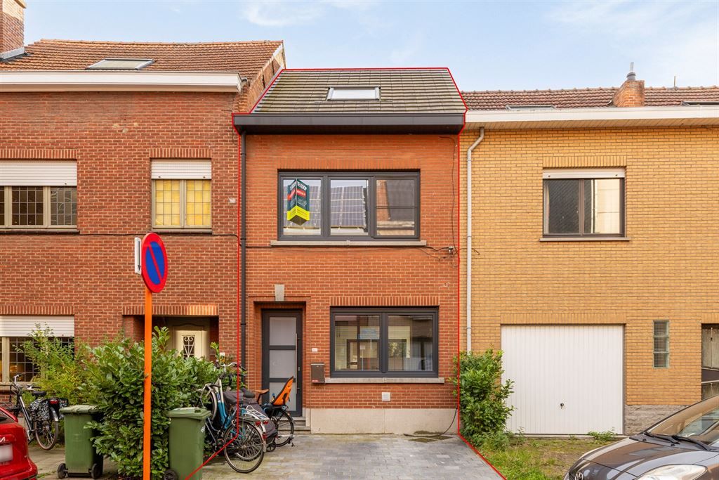 Prachtige, gerenoveerde woning nabij de Spaanse Kroon foto 1