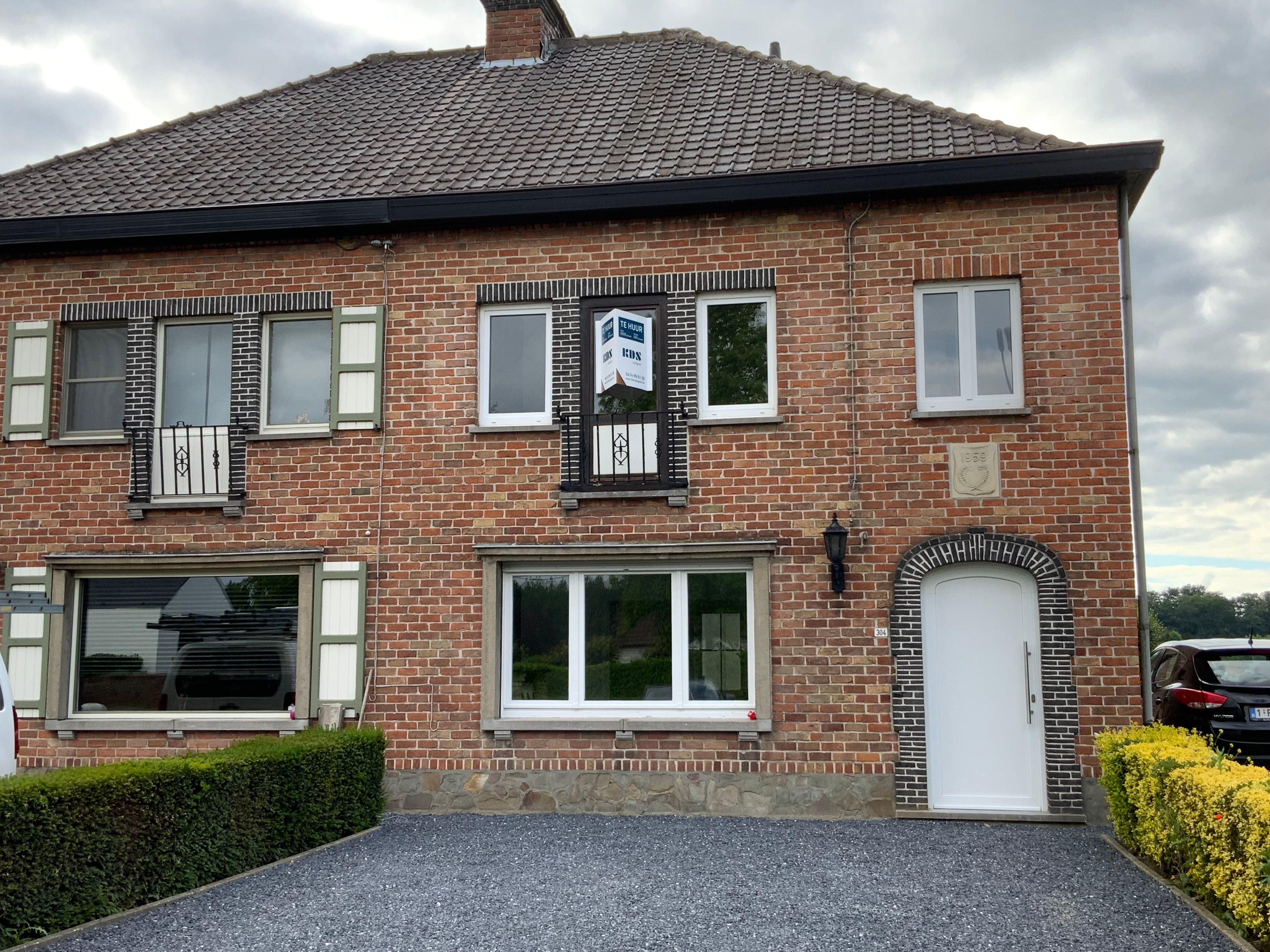 Toffe, gezellige woning met karakter foto {{pictureIndex}}