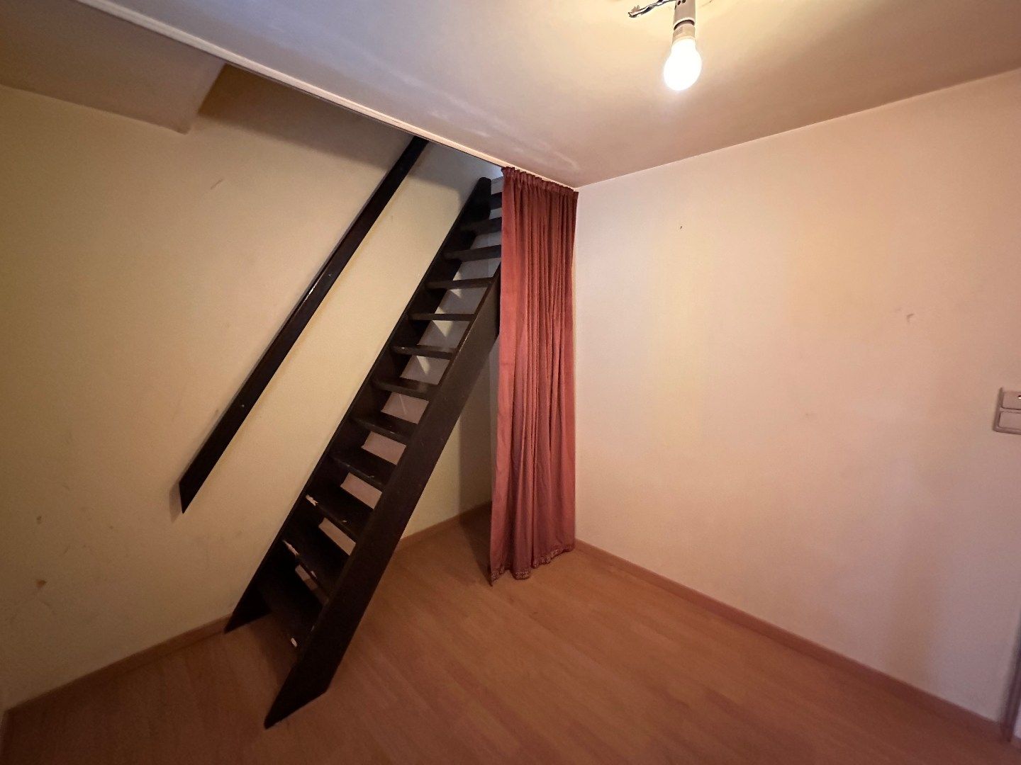 Te huur: woning gelegen in het centrum van Tongeren foto 8