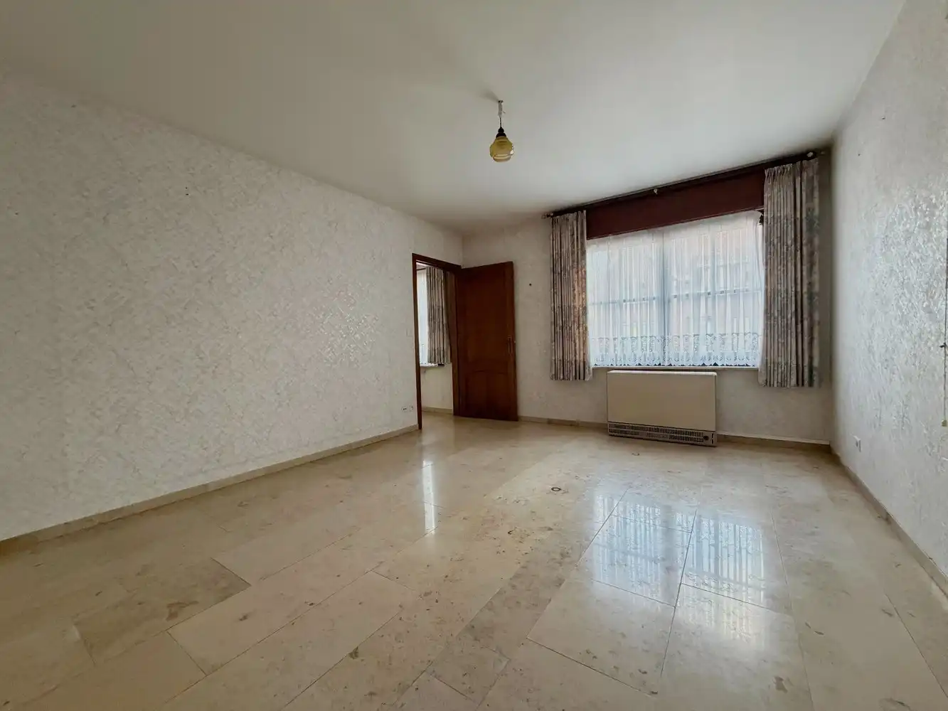 Unieke eigendom met bijgebouw op perceel van 2737 m² foto 7