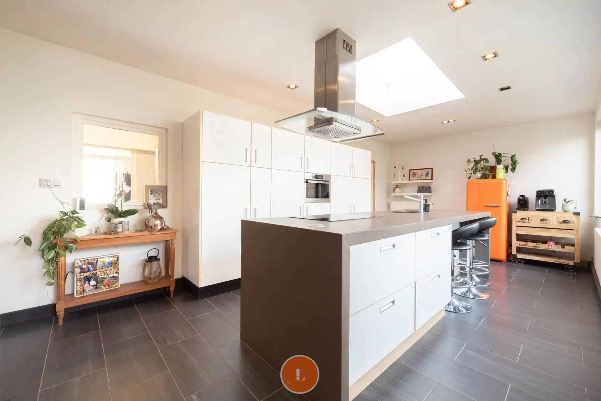 Landelijk wonen met  4 slaapkamers foto 2