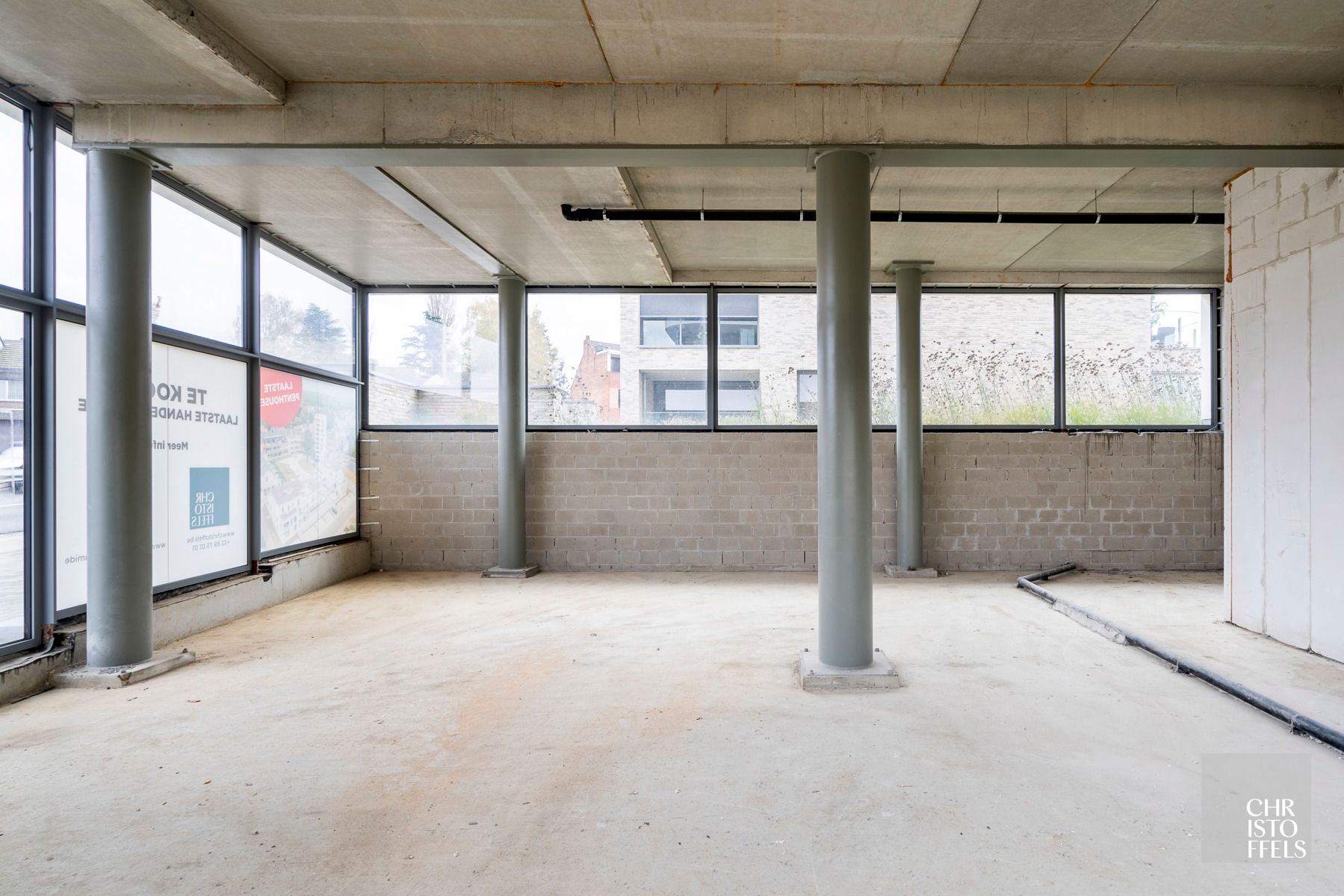  Commerciële ruimte van 127 m² in residentie B-Blocks te Beringen! foto 3