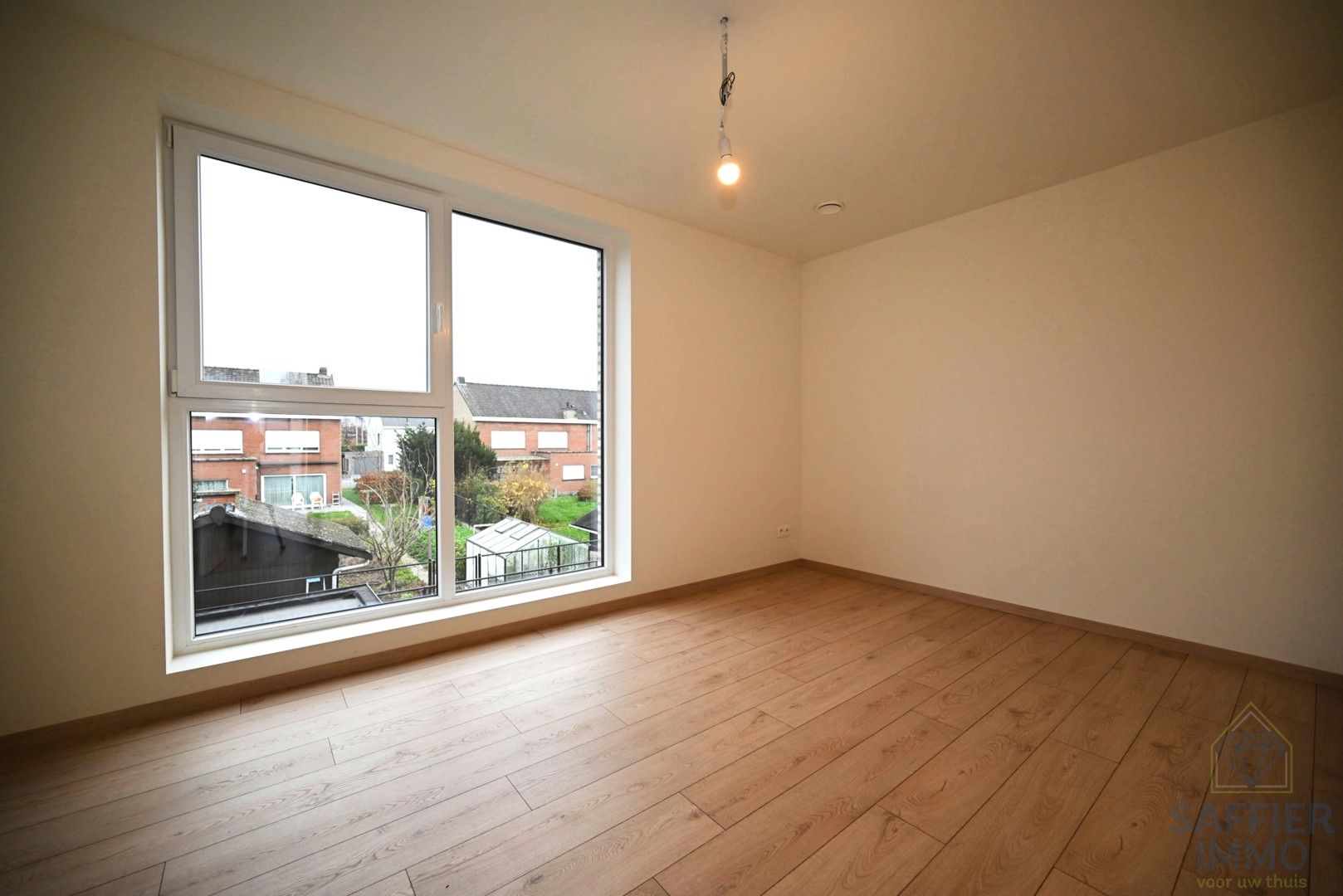 Nieuwbouwwoning te huur in het centrum van Wevelgem foto 19