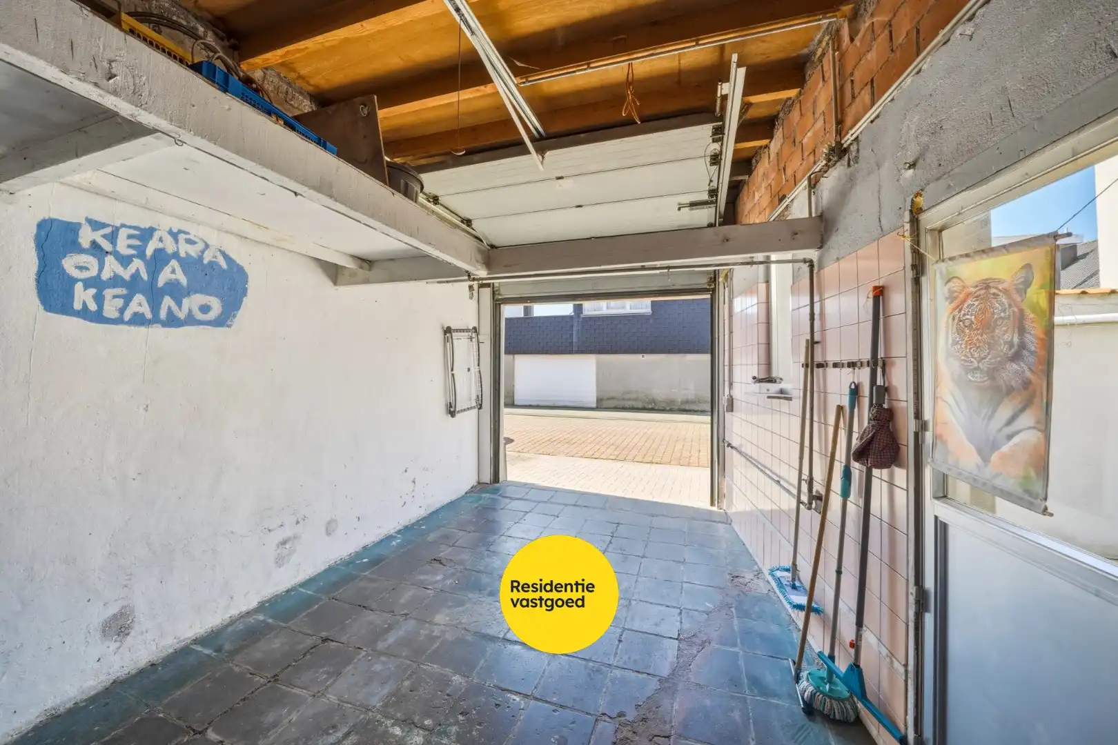 Op te frissen hoekwoning met garage in Bredene foto 17
