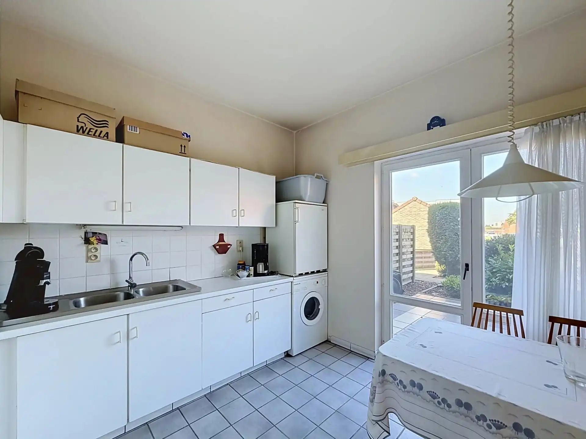 Gelijkvloers appartement in hartje Lommel met staanplaats. foto 12