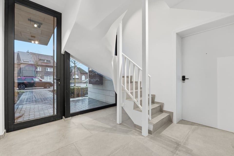 LUXUEUS PENTHOUSE MET EEN RUIM TERRAS EN ONDERGRONDSE STAANPLAATS IN HASSELT foto 34