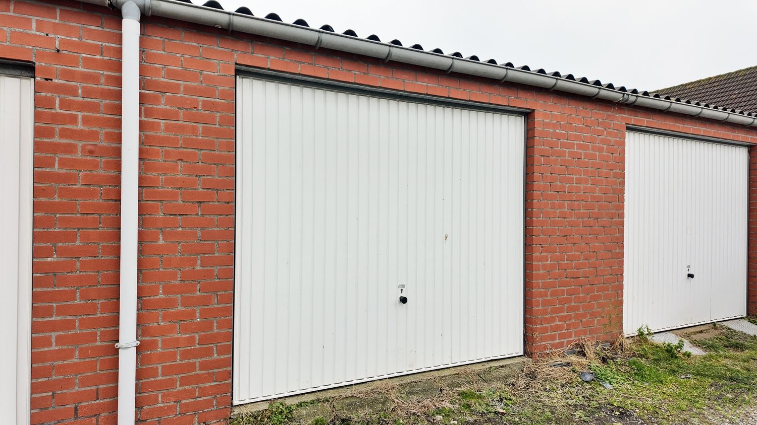 Gerenoveerde arbeiderswoning met drie slaapkamers en garagebox foto 23