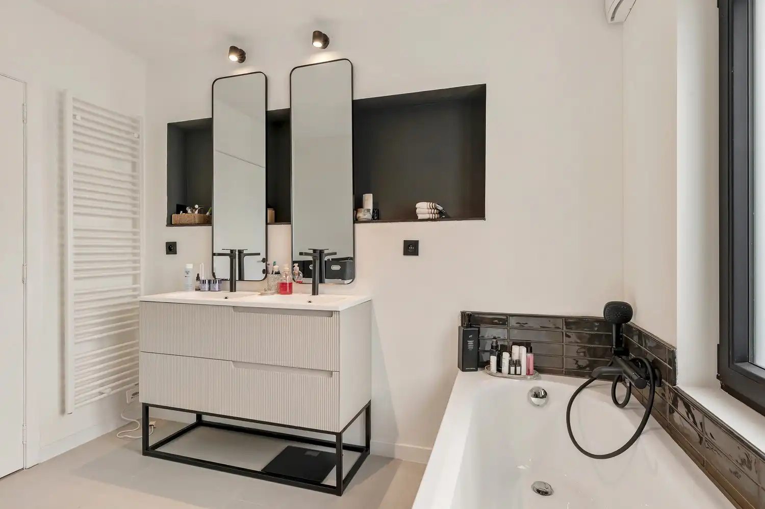 Instapklare gezinswoning met 4 slaapkamers op een perceel van 897 m² nabij het centrum van Itegem foto 20