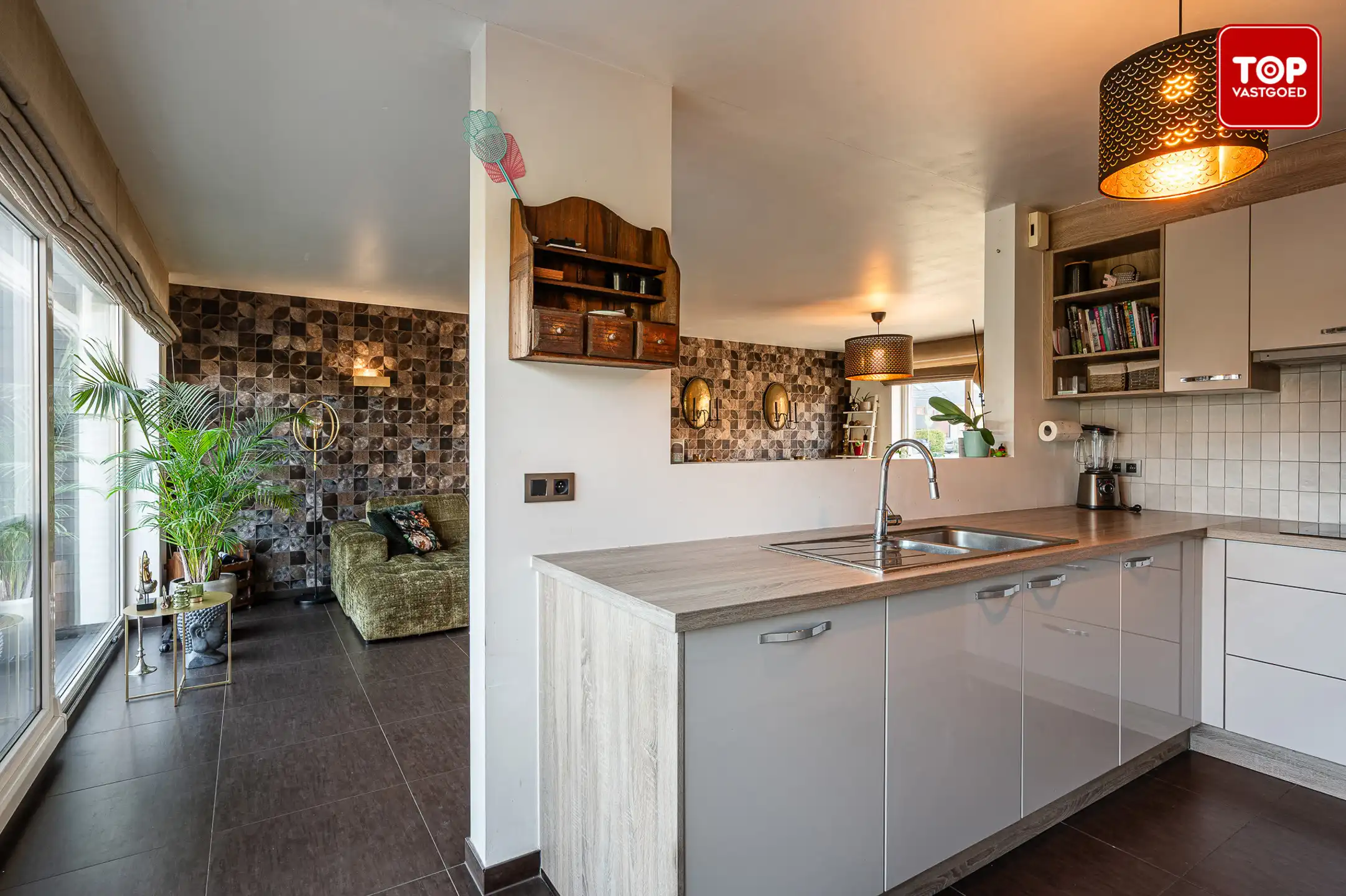 Energiezuinige woning met 3 slaapkamers en prachtige tuin foto 4