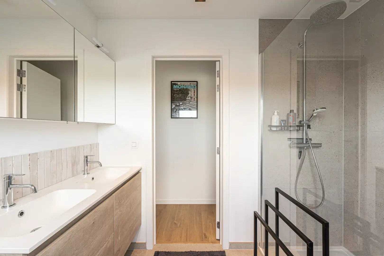 Instapklaar duplex-appartement met 3 slaapkamers, 2 terrassen en garage in Moorslede foto 14