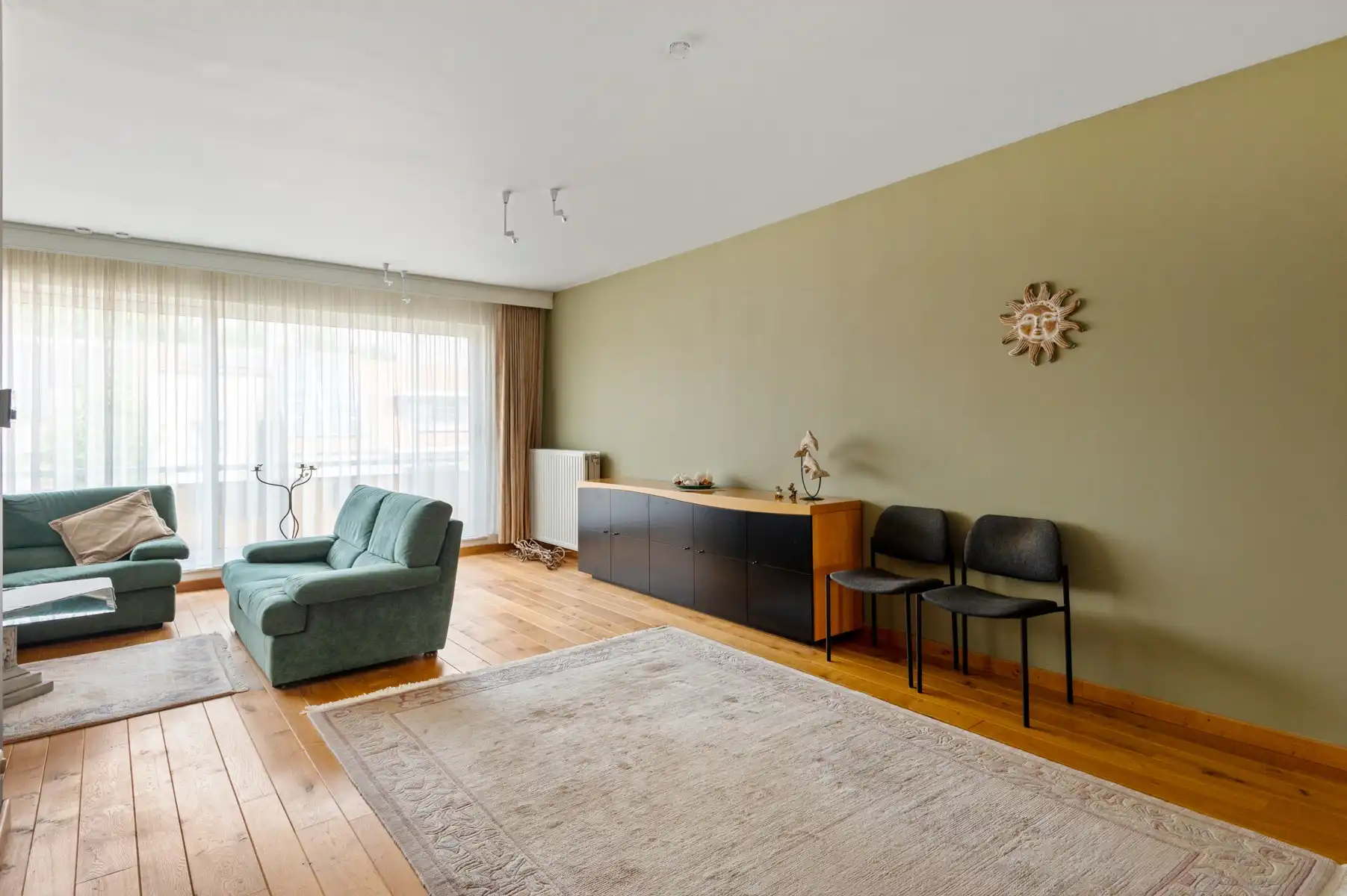 Lichtrijk appartement met garage op uitstekende ligging foto 4