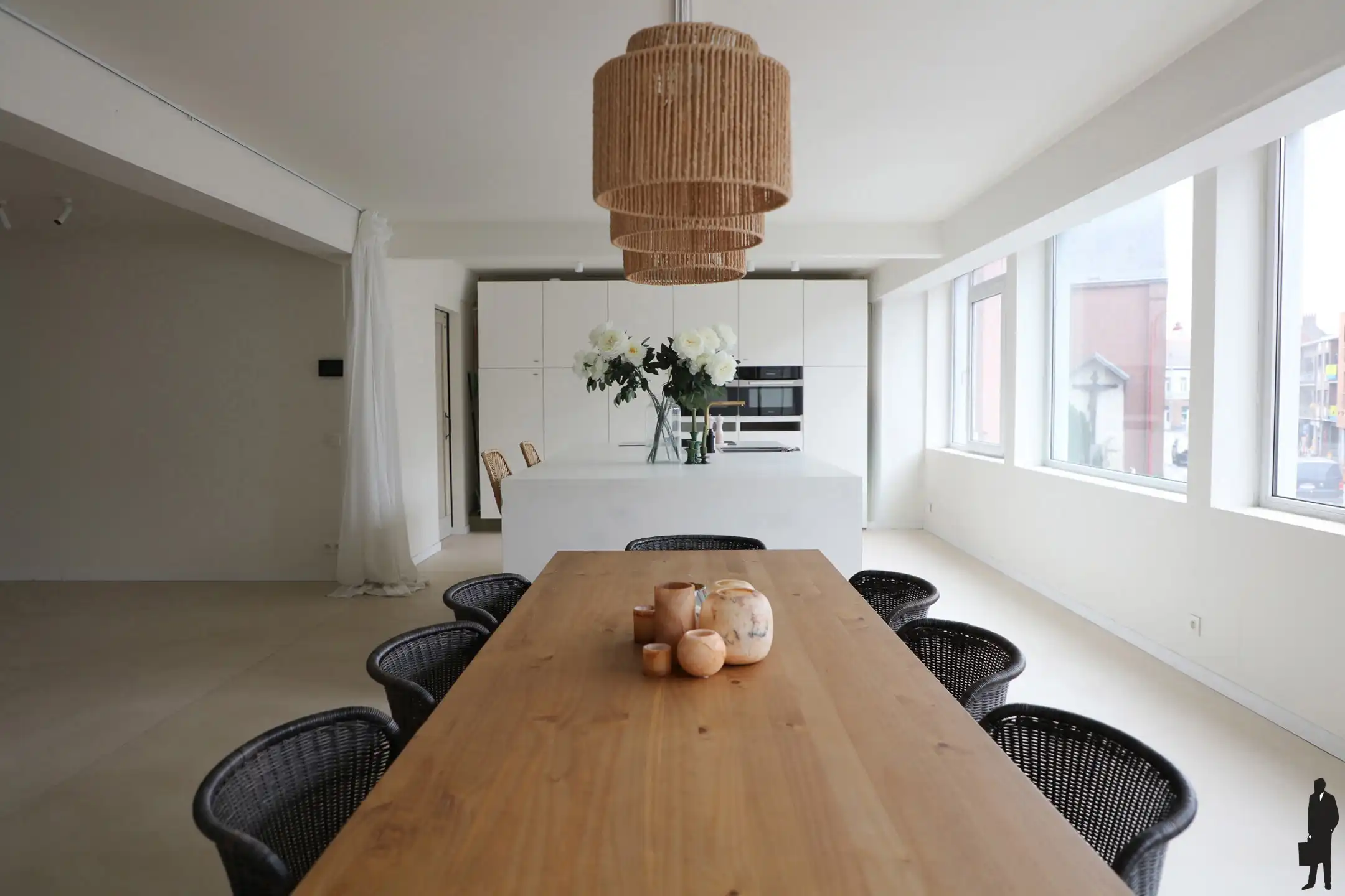 Instapklare woning met 3-4 slpks & polyvalente handelsruimte foto 13