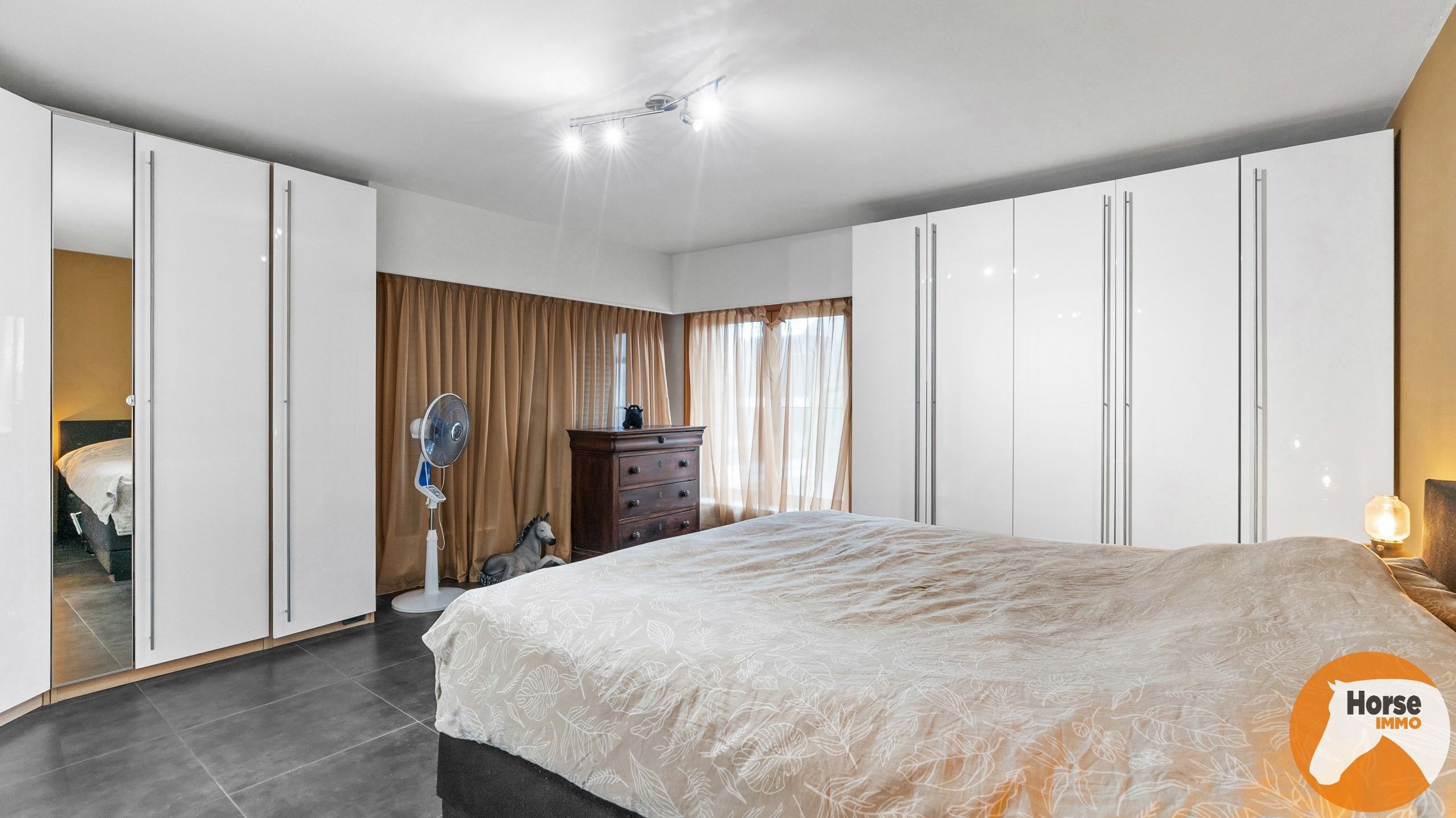 KAMPENHOUT - Professionele paardenaccommodatie op 4ha28 foto 18