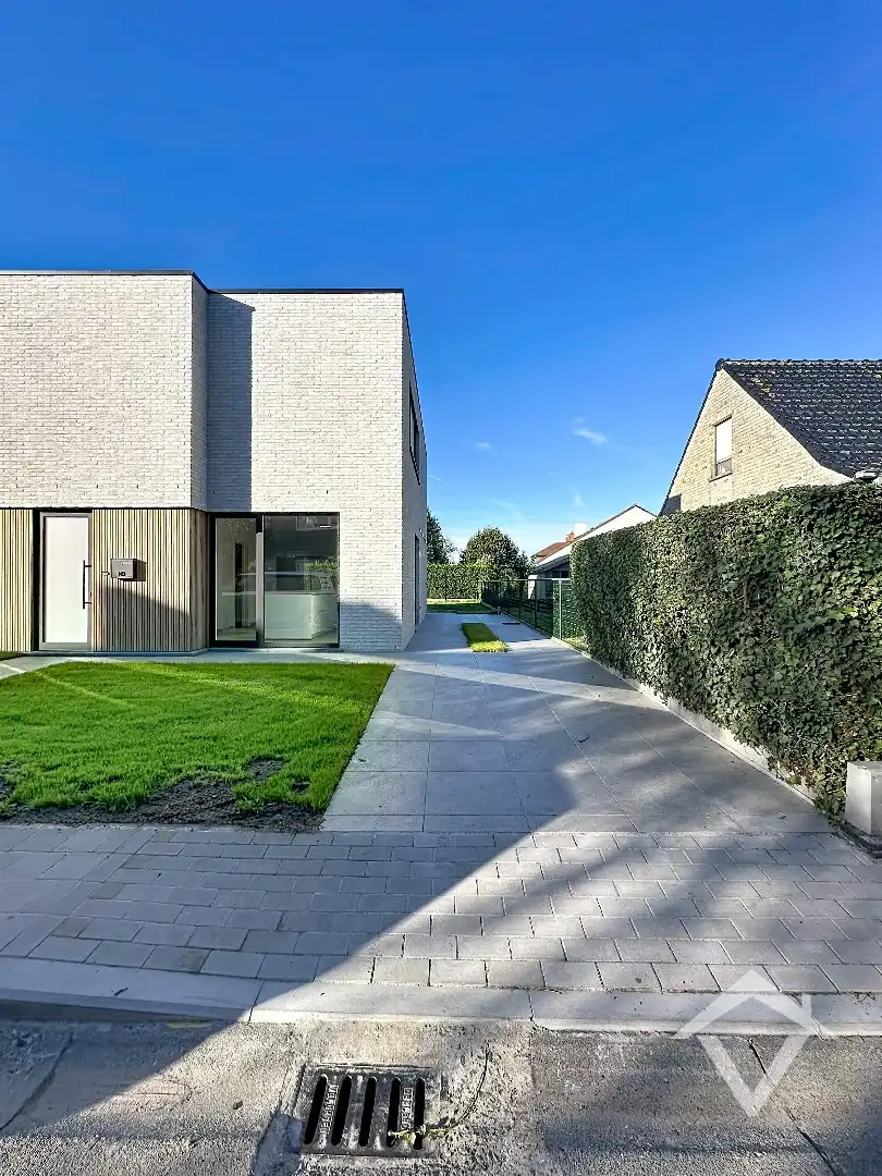 Huis te huur Moerewegel 3 -/a - 8680 Koekelare
