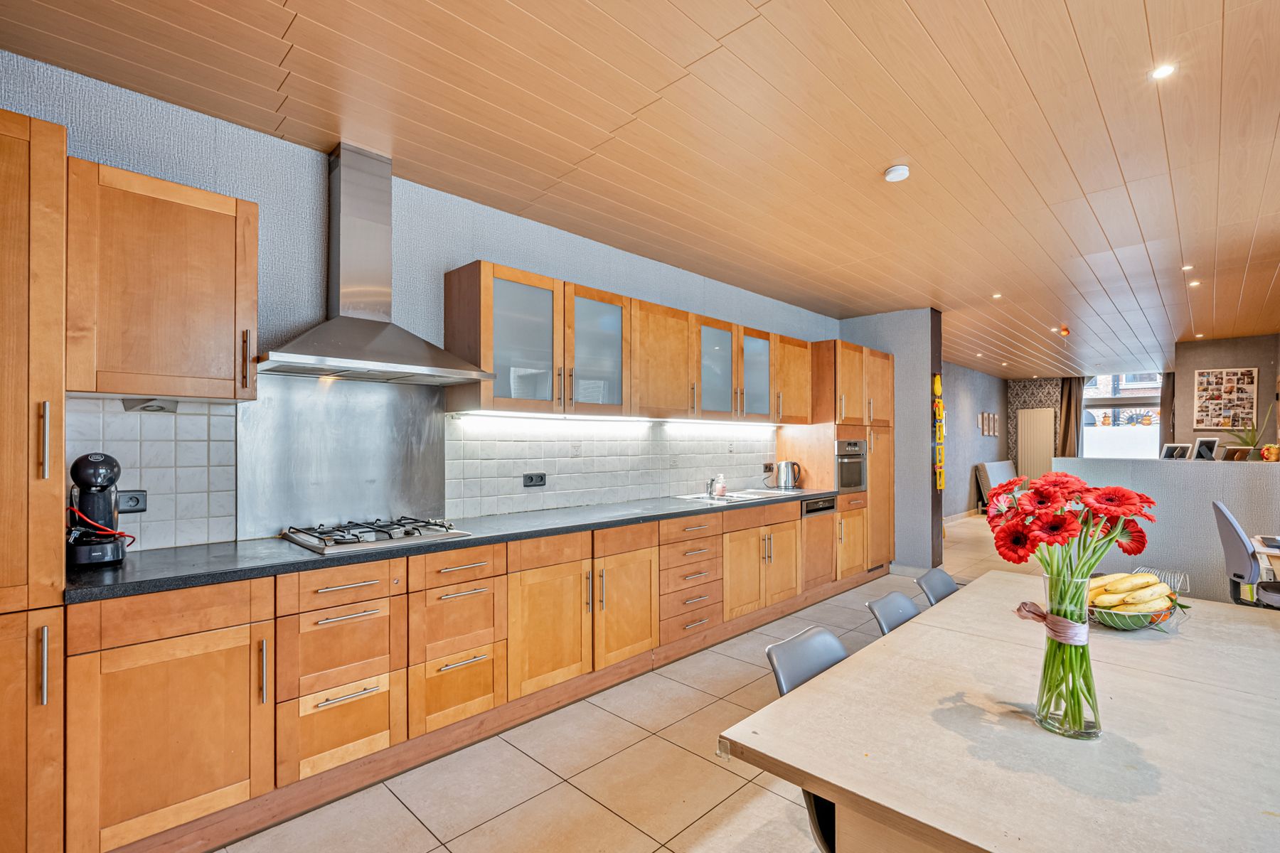 Instapklare woning met 5 slaapkamers en tuin op topligging foto 7