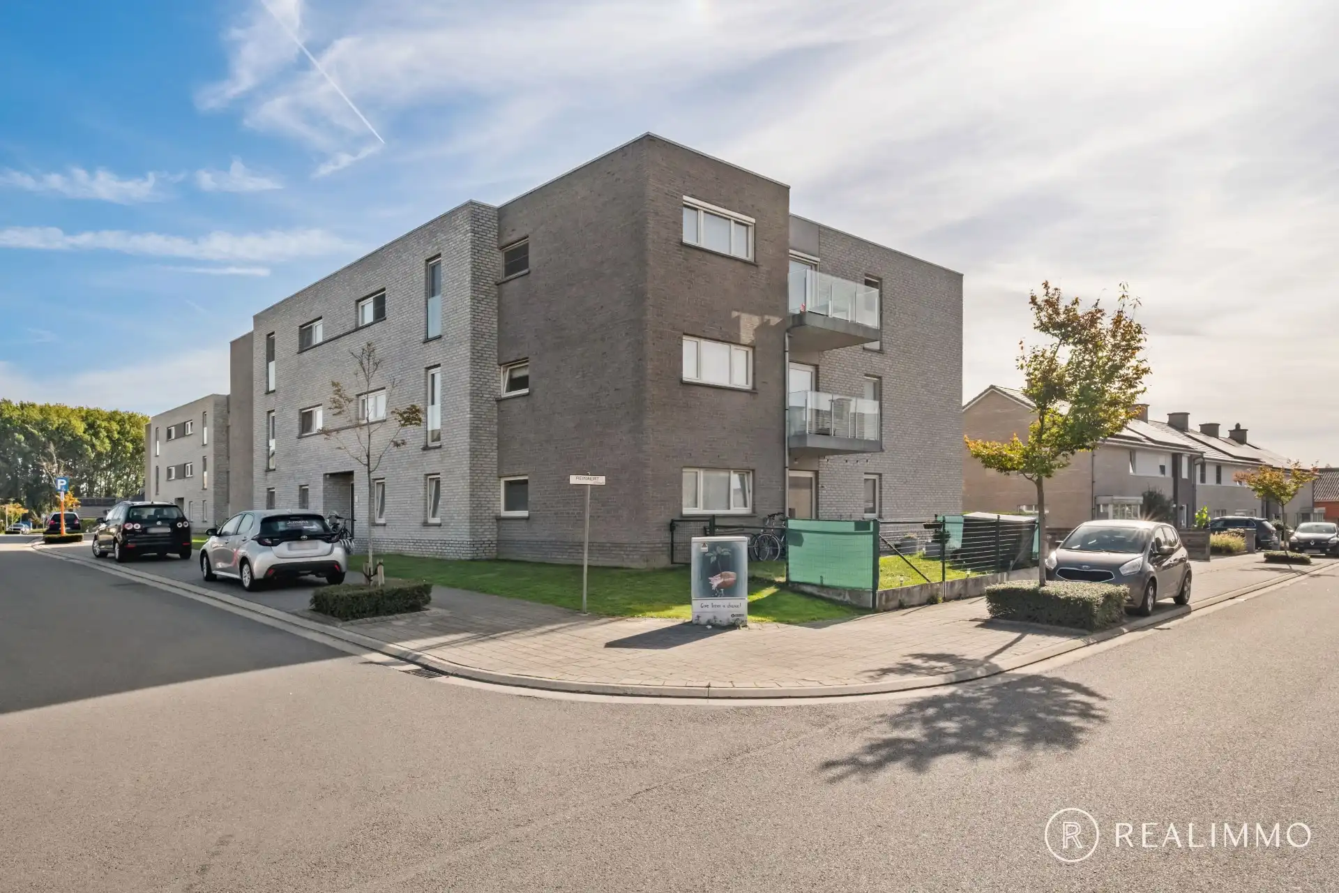 Recent appartement met 2 slaapkamers en garage foto 17