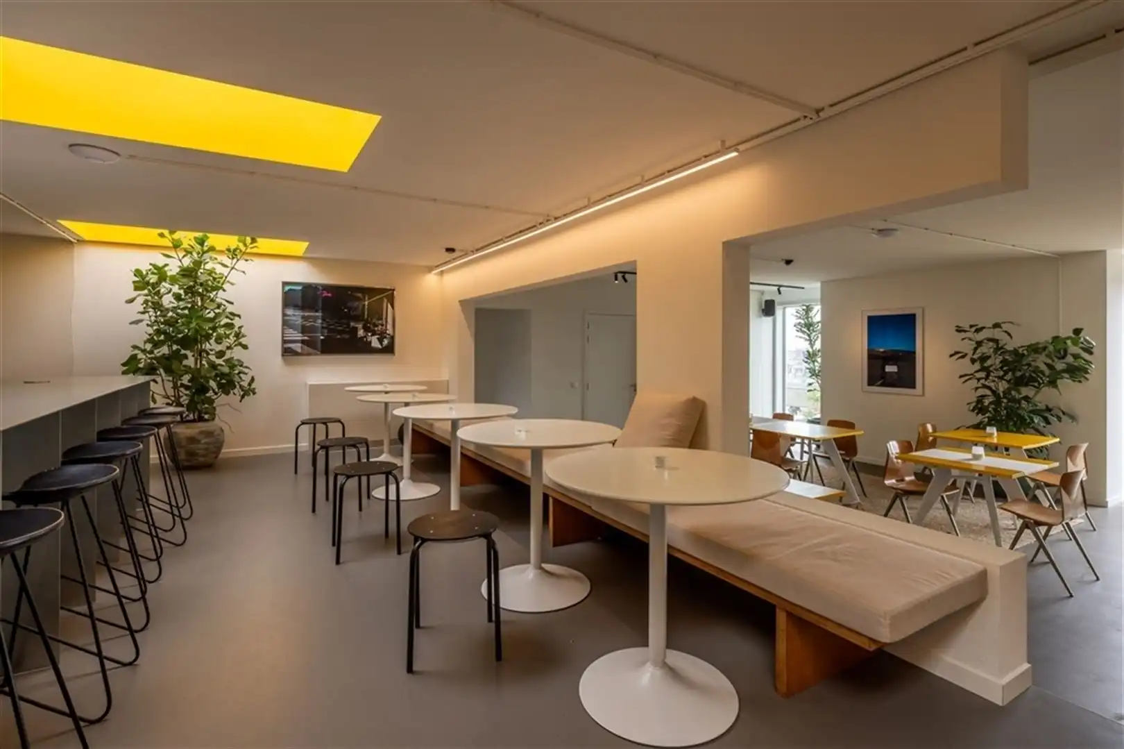 Co-rental in inspirerend skyline-kantoor OVAL Sky foto 11