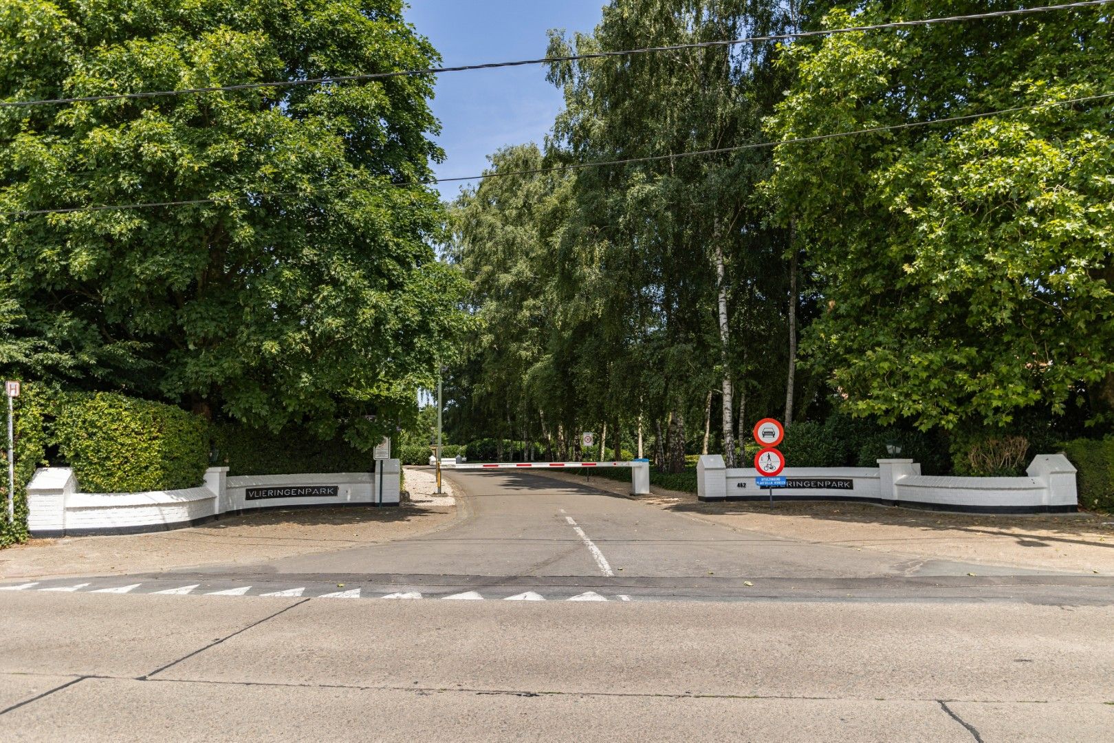 PRACHTIGE LUXEVILLA VERSCHOLEN IN HET PRIVÉDOMEIN ‘VLIERINGENPARK’ foto 2