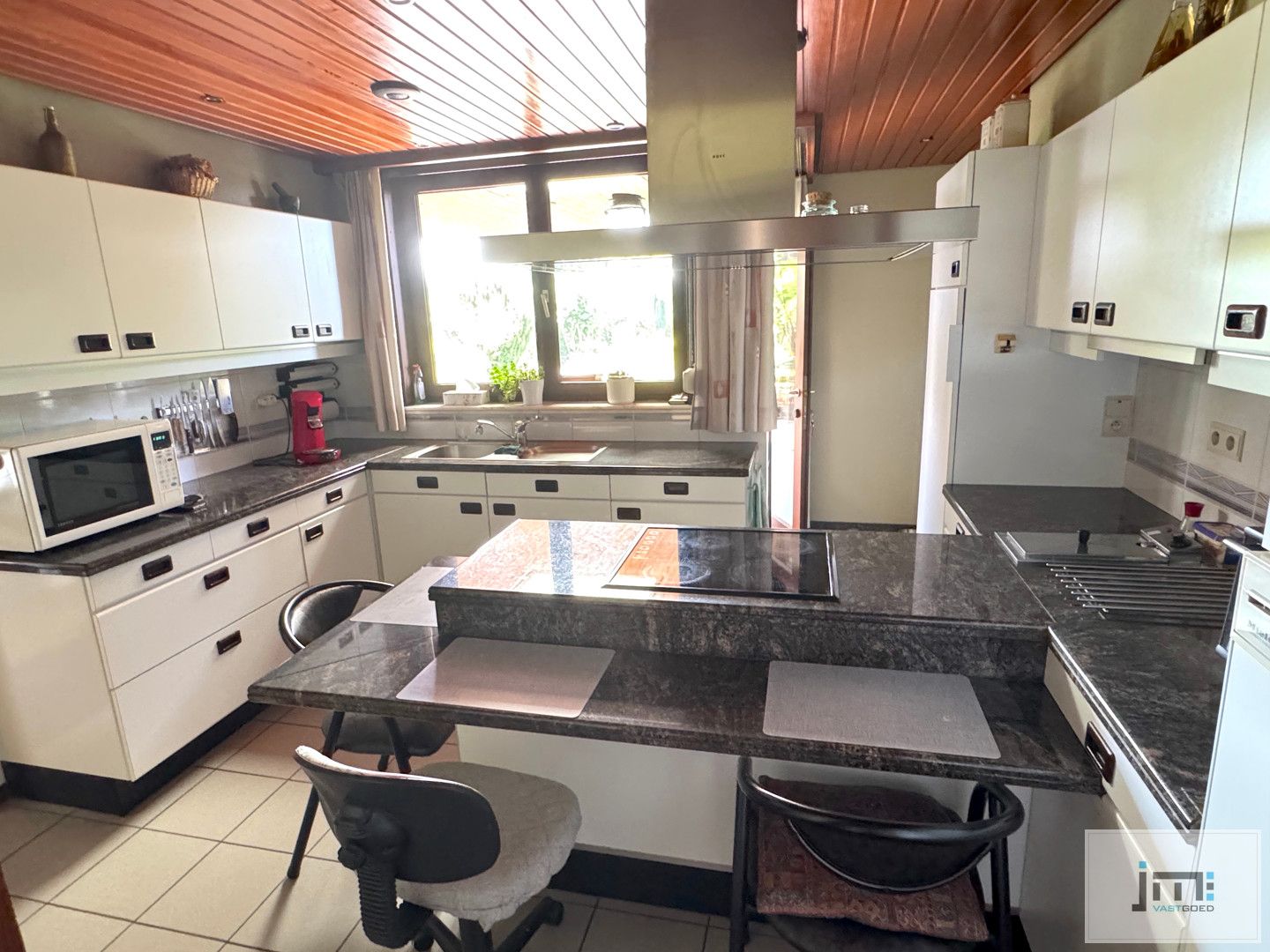 Rustig gelegen villa foto 10