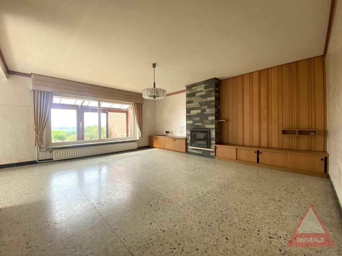 Moorslede – Te renoveren woning met karakter en ruime tuin foto 5