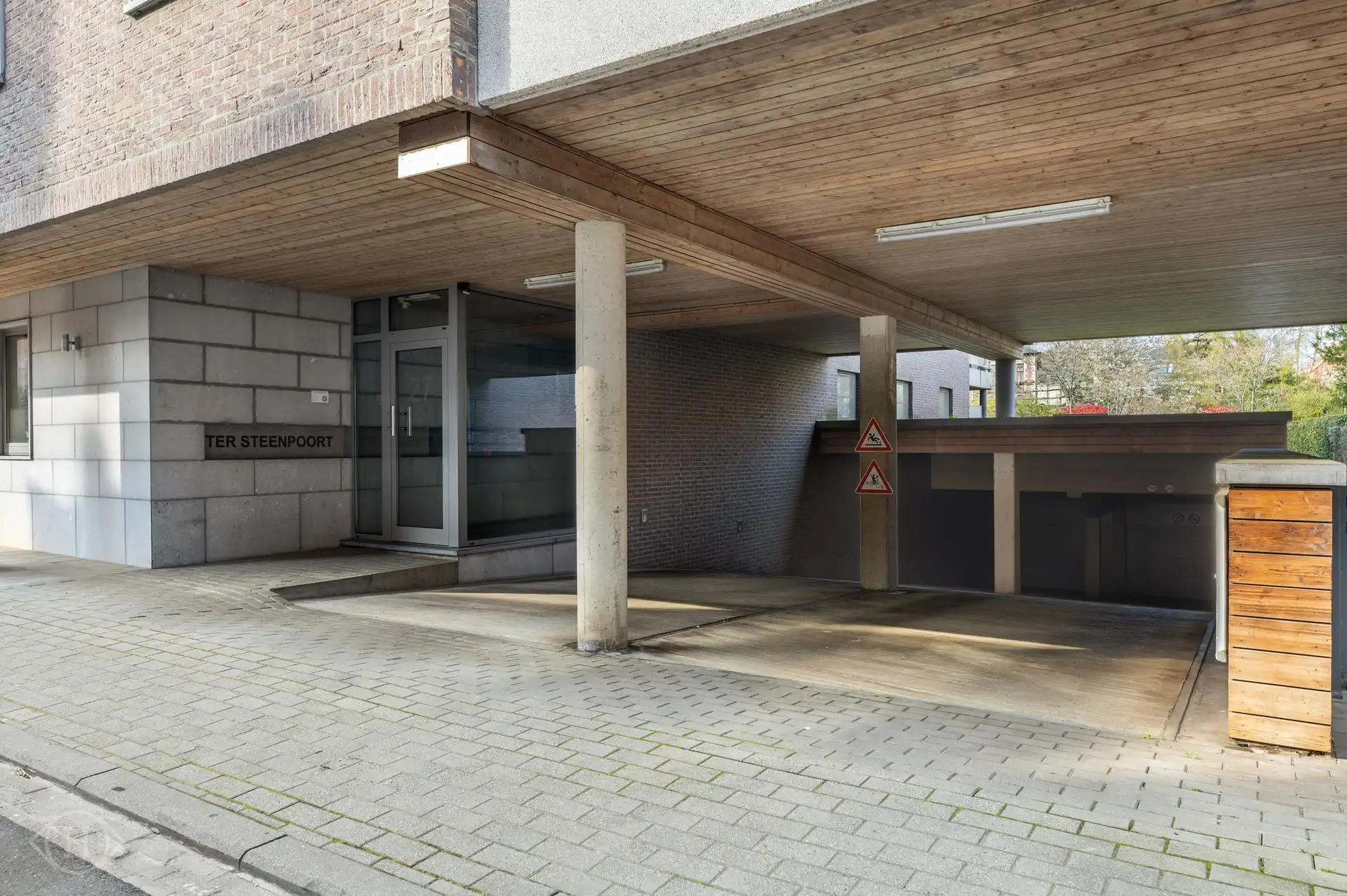 Luxueus gerenoveerd appartement met tuin, in hartje Leuven foto 25