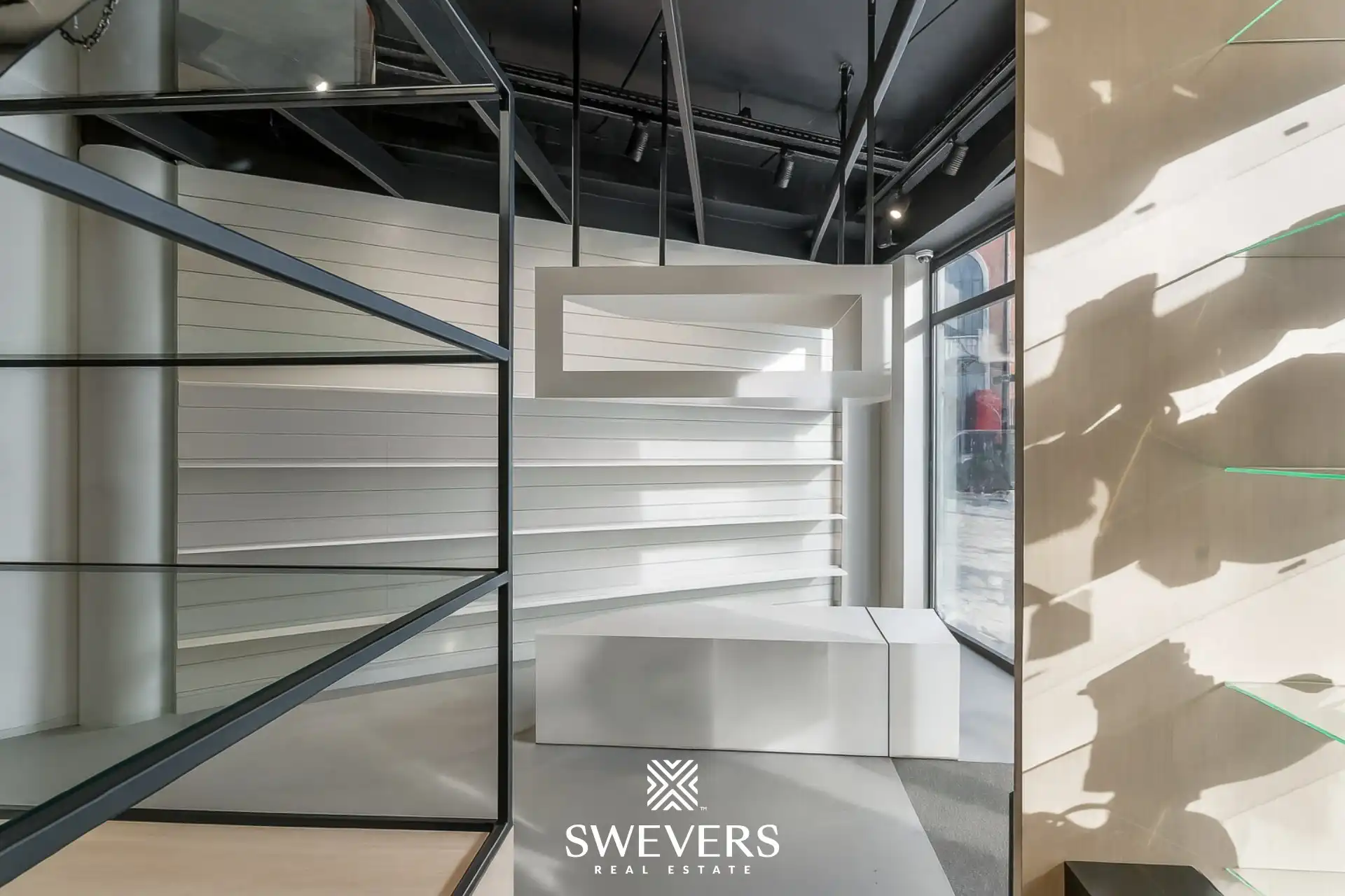 Modern handelspand in het centrum van Beringen met veel mogelijkheden  foto 8