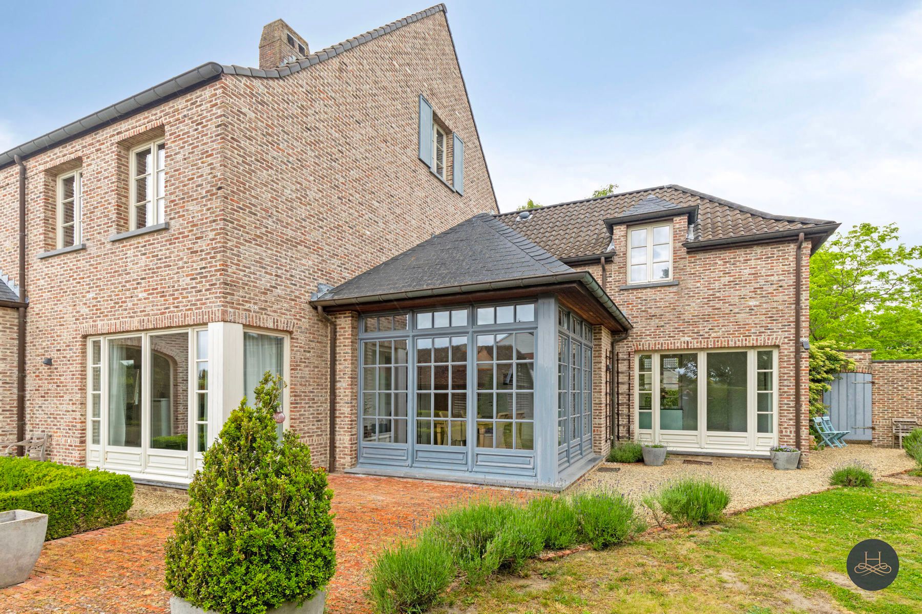 Exclusieve prachtig afgewerkte pastorijwoning met grote tuin foto 51