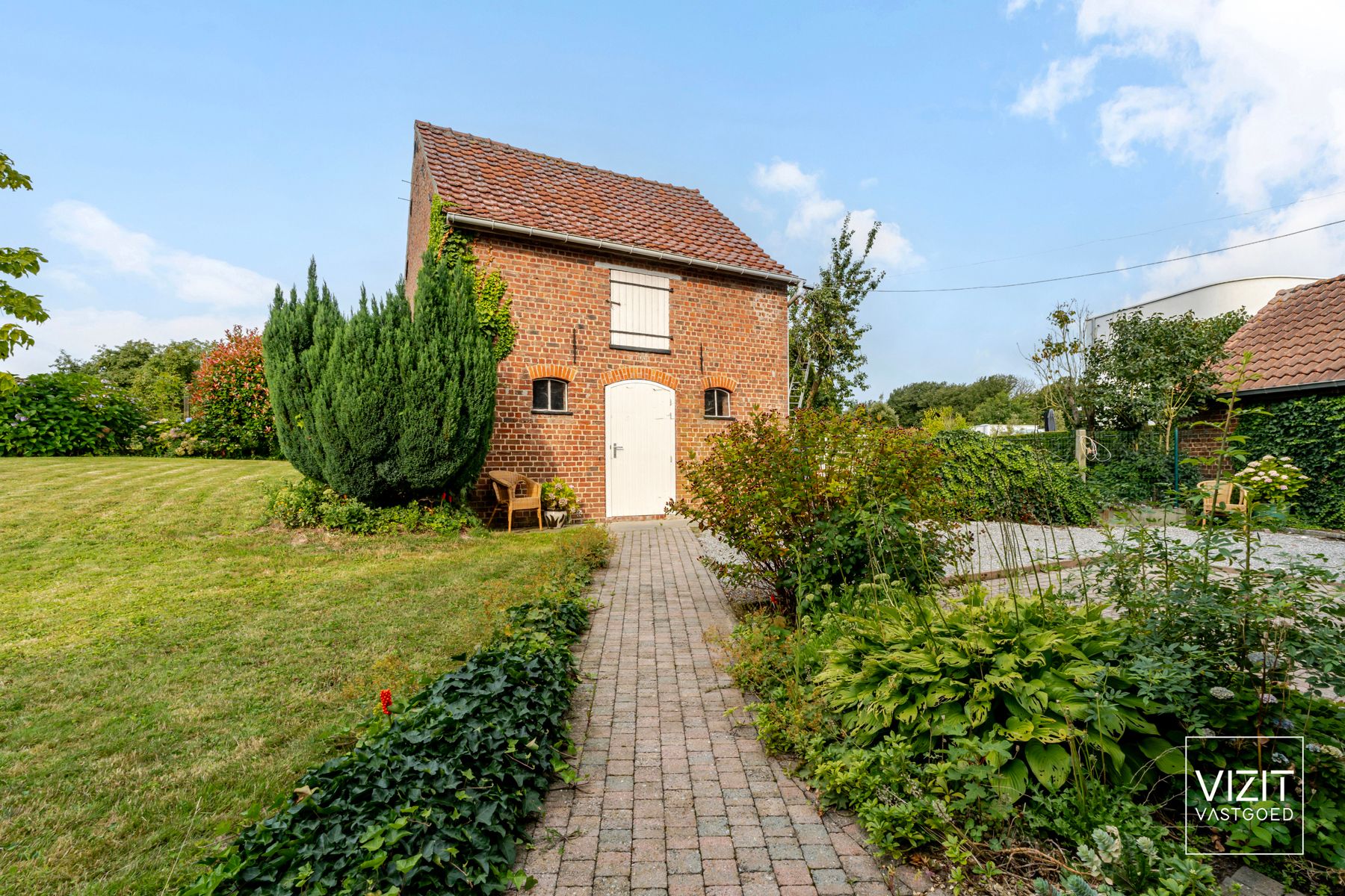 Karaktervolle boerderij met binnenkoer in Waarbeke (Geraardsbergen) foto 2