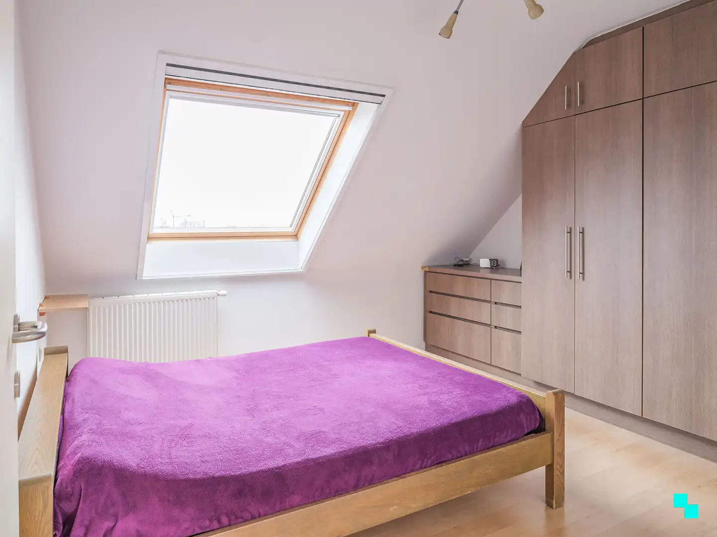 Lichtrijk duplexappartement met drie slaapkamers aan de rand van Gent foto 18