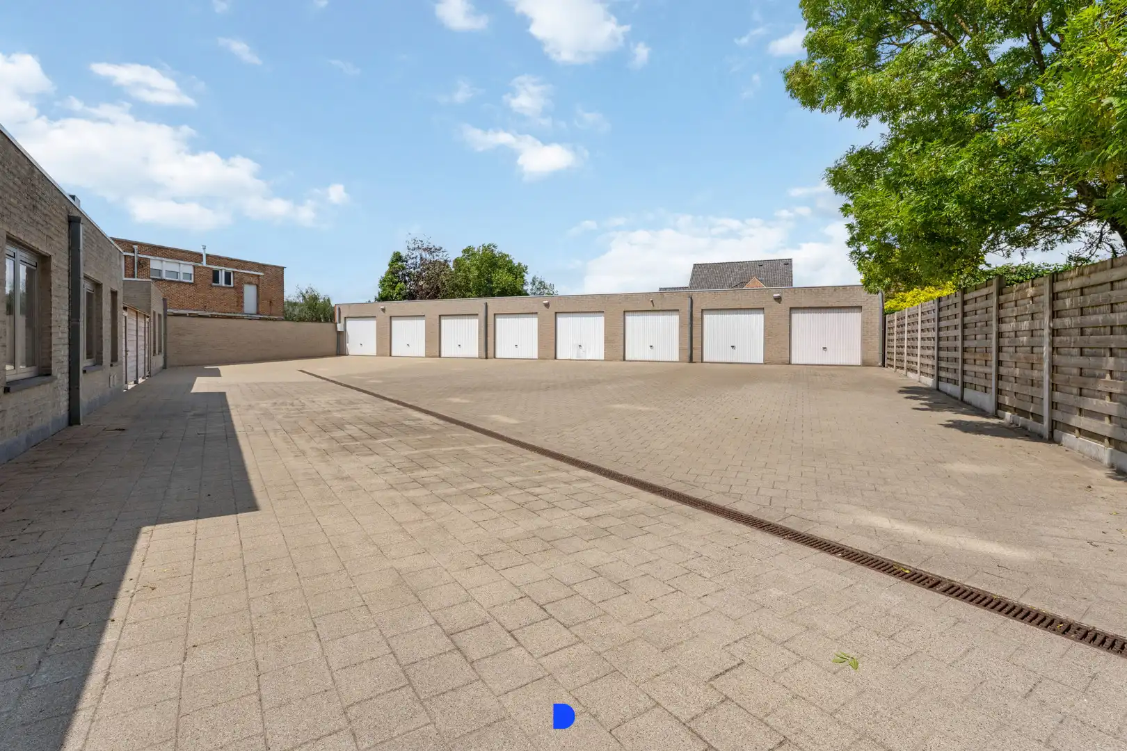 Mooi appartement met terras. foto 10