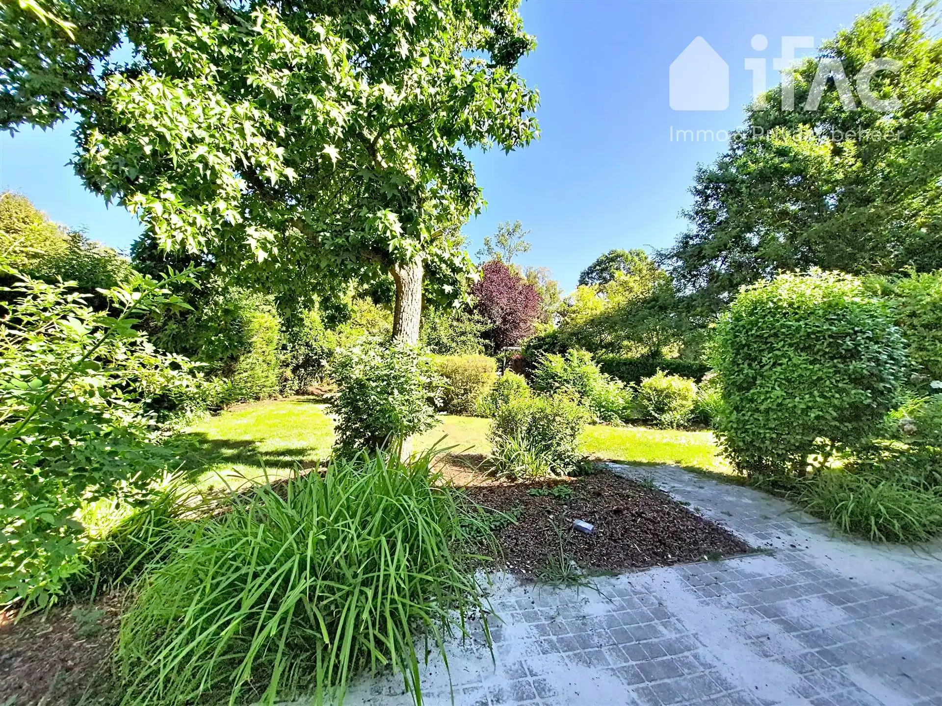 Villa met panoramisch zicht aan ingang van het Zoniënwoud foto 13